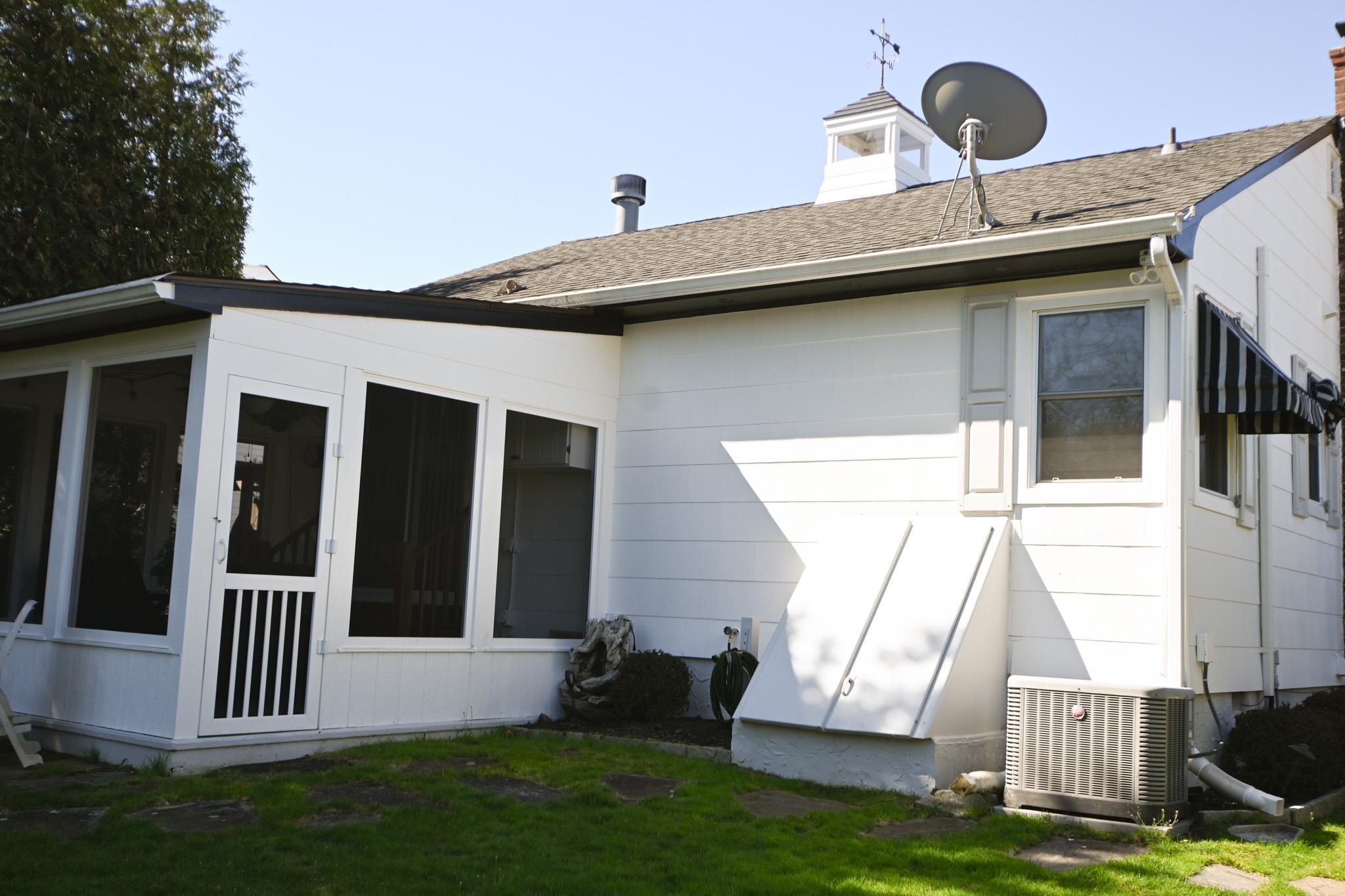 Single Family Clark  Suffolk County, NY 11971, MLS-848766-28