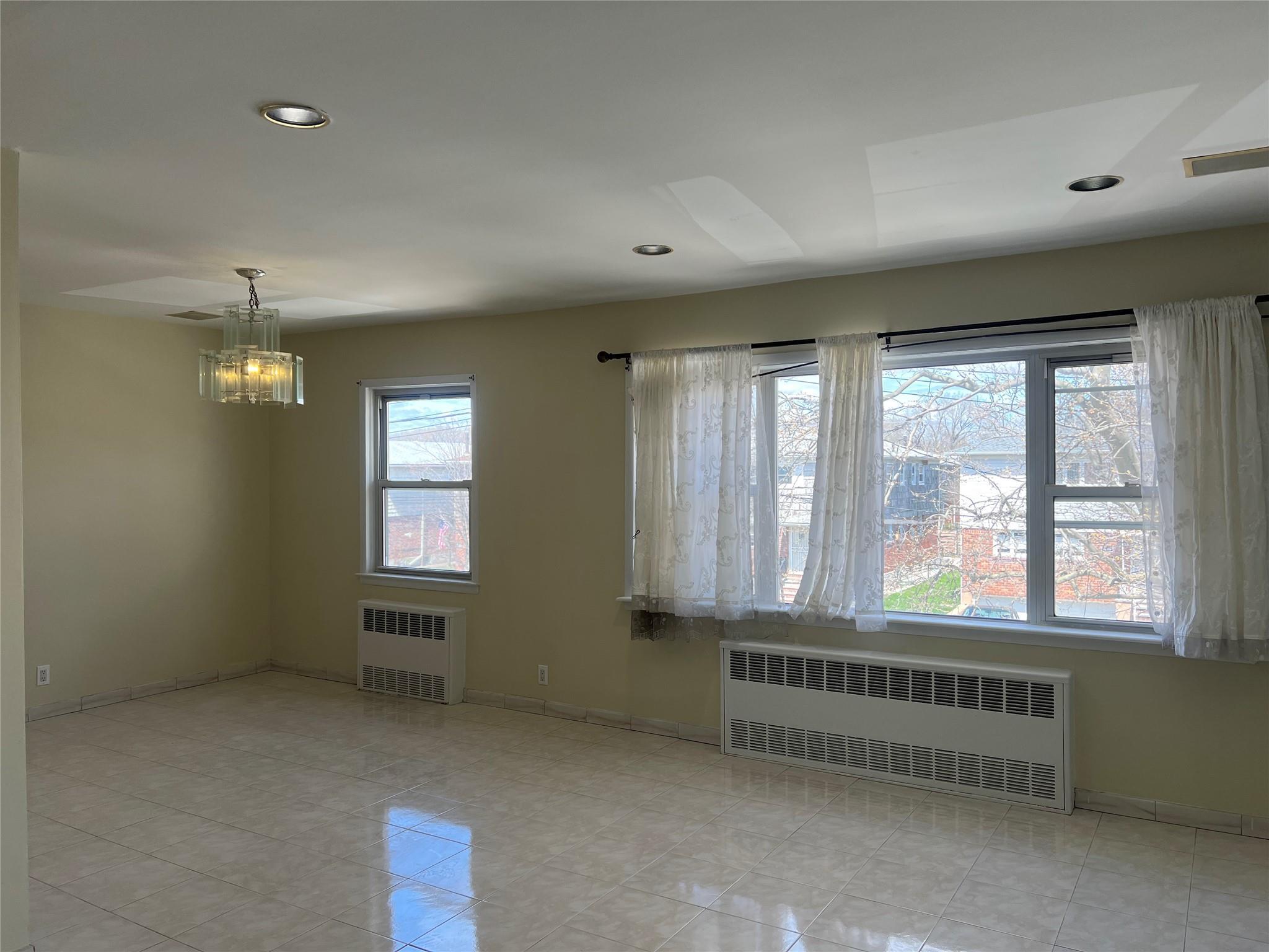 Apartment 25th  Queens, NY 11354, MLS-848767-2