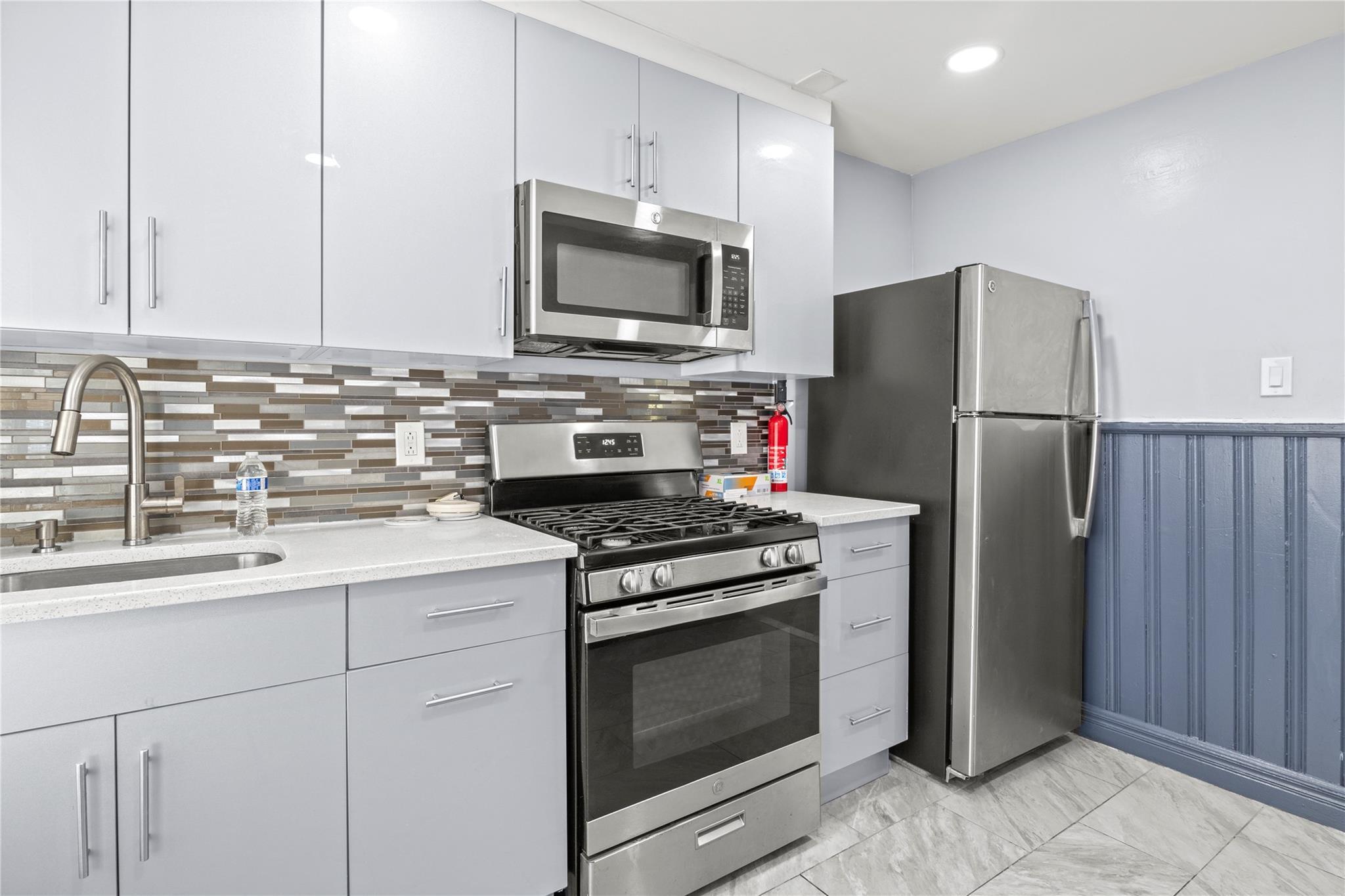 Single Family 168th  Queens, NY 11434, MLS-848778-10