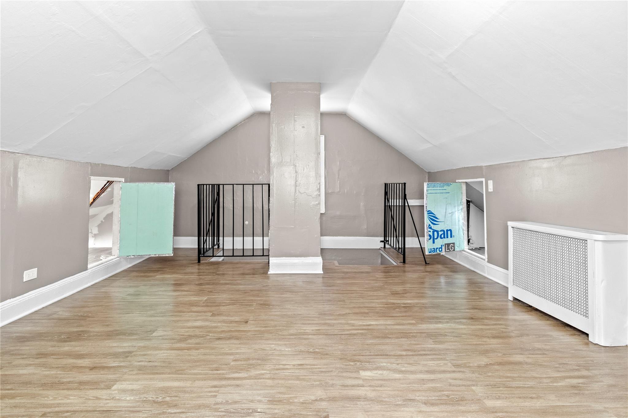 Single Family 168th  Queens, NY 11434, MLS-848778-25