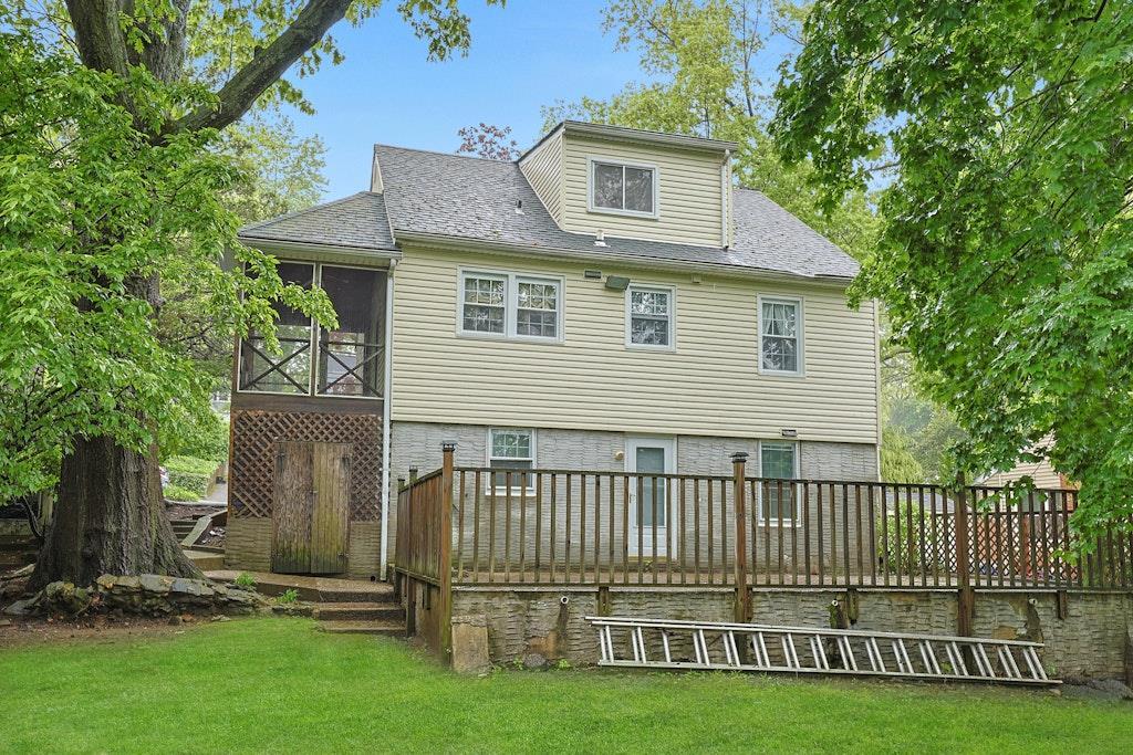 Single Family Rosehill  Westchester County, NY 10703, MLS-848788-19