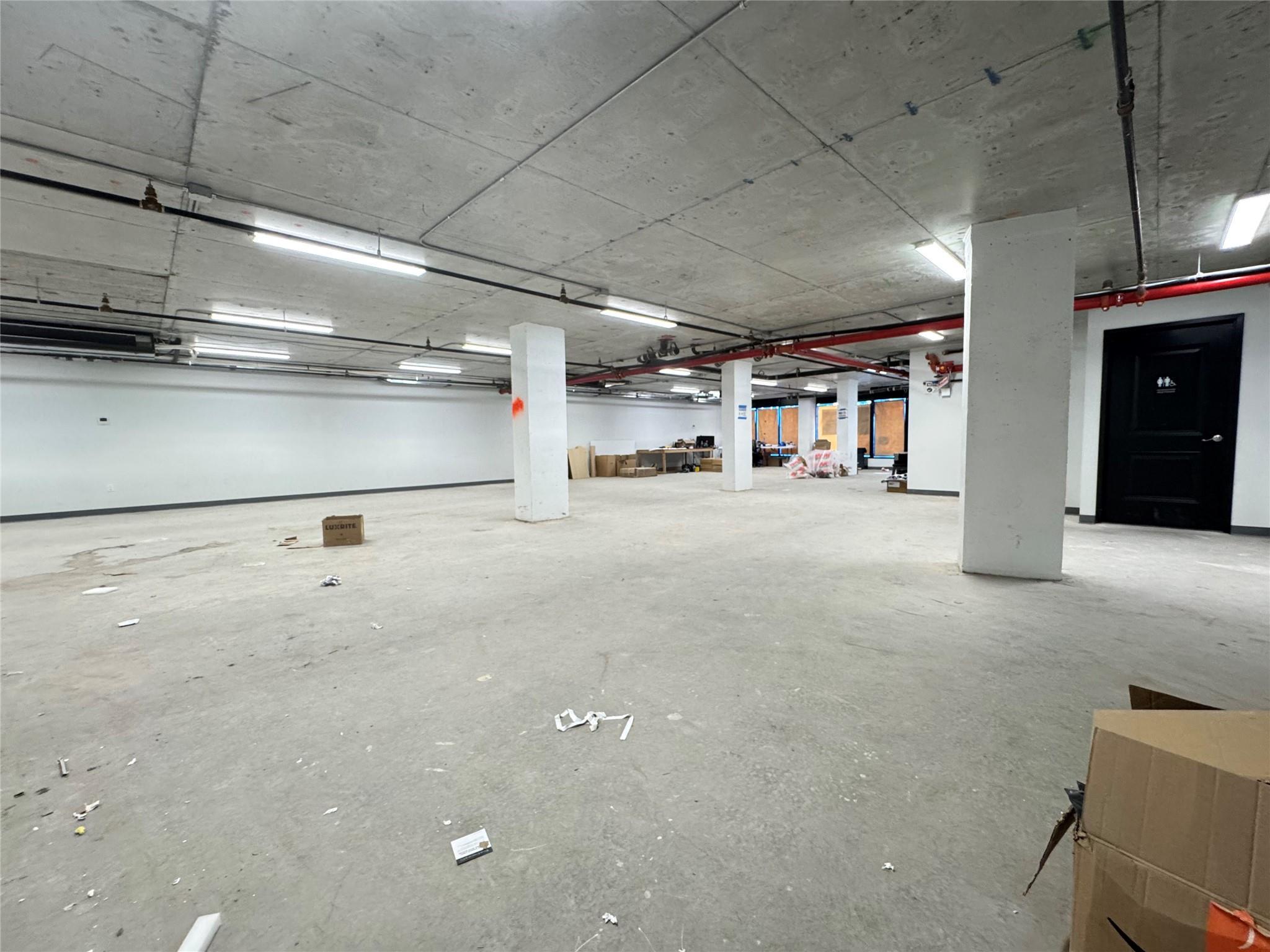Commercial Lease 52nd  Queens, NY 11377, MLS-848799-3