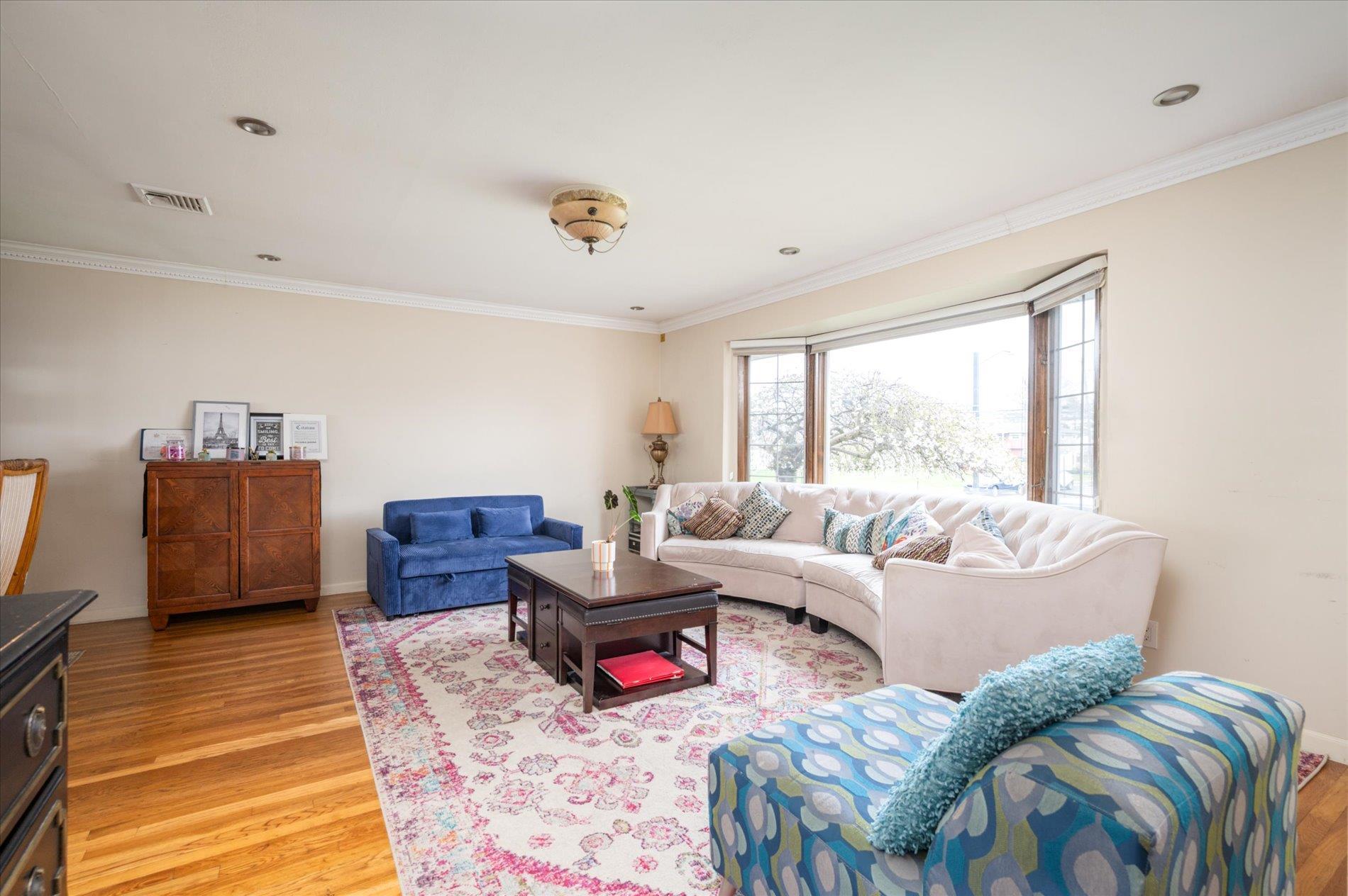 Single Family Southwood  Nassau County, NY 11791, MLS-848836-4