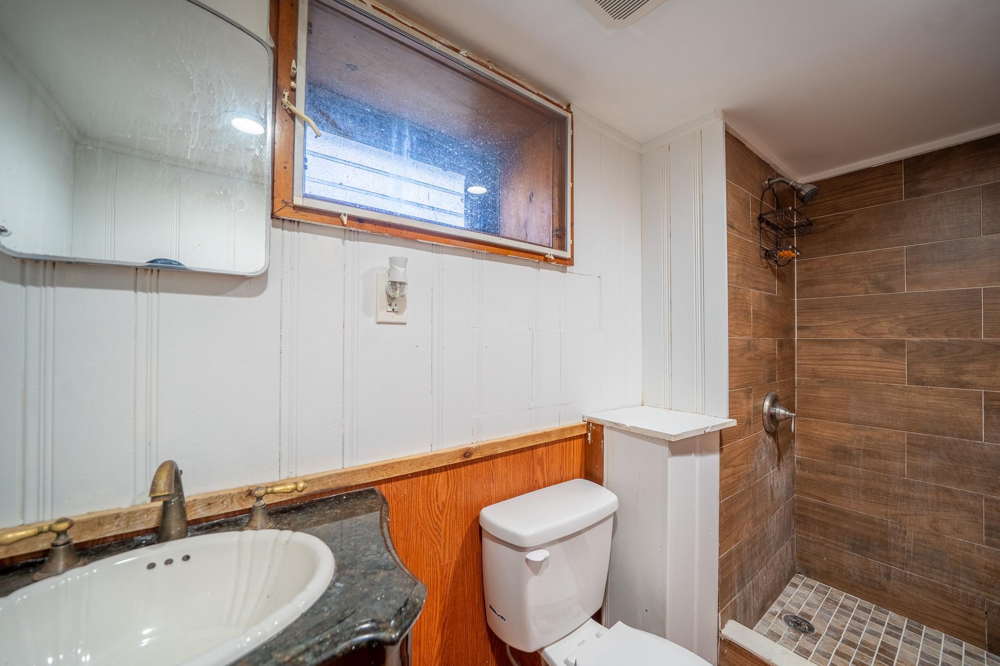 Single Family Ferndale  Nassau County, NY 11801, MLS-848843-22