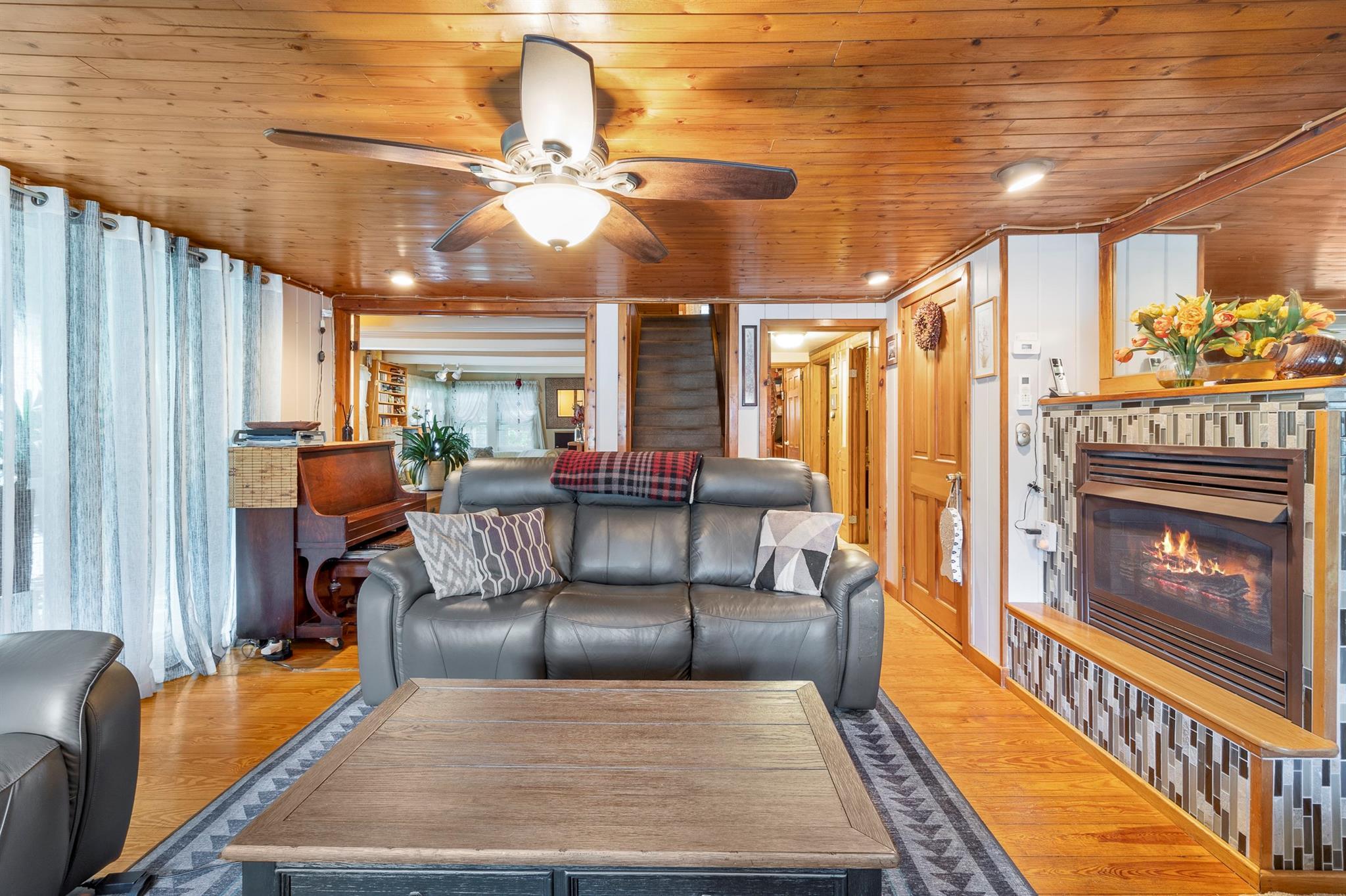 Single Family Plank  Ulster County, NY 12464, MLS-848844-12
