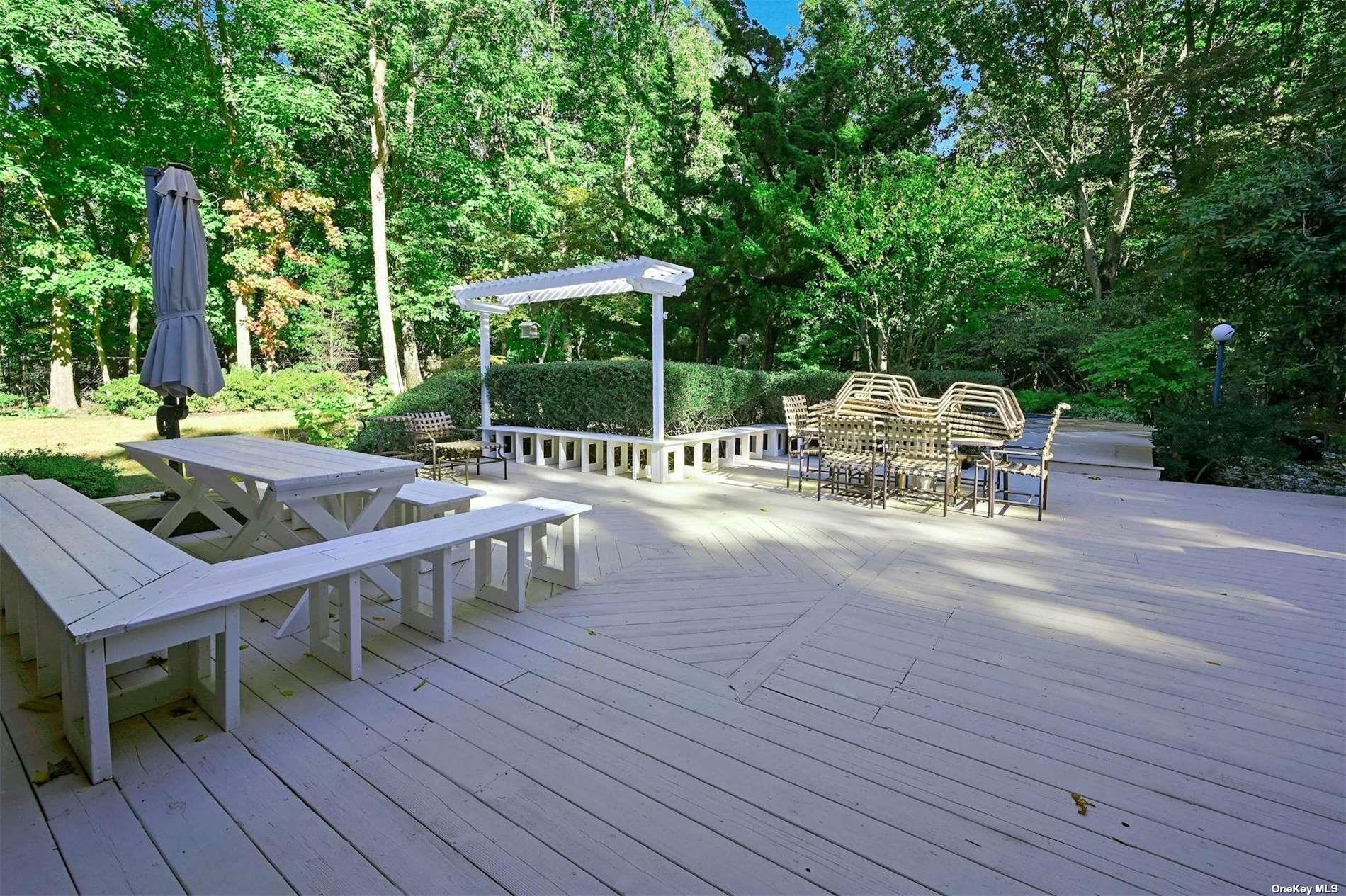 Single Family Cliffside  Suffolk County, NY 11777, MLS-848855-33