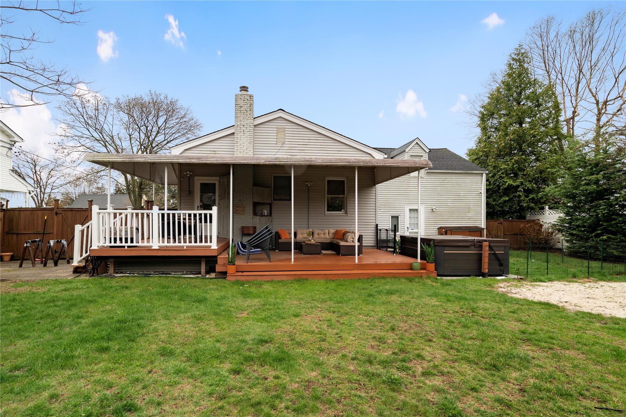 Single Family 5th  Suffolk County, NY 11704, MLS-848860-14
