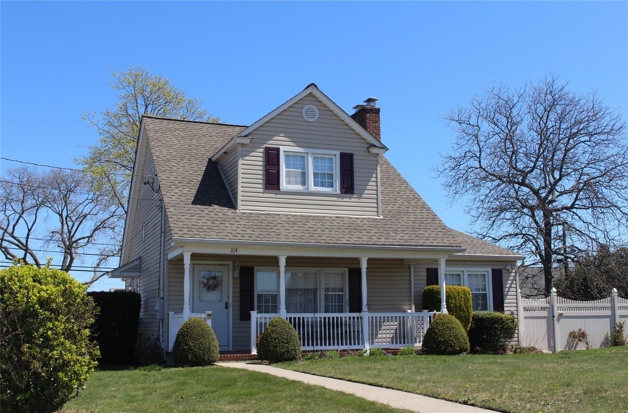 Single Family Riviera  Suffolk County, NY 11757, MLS-848862-15