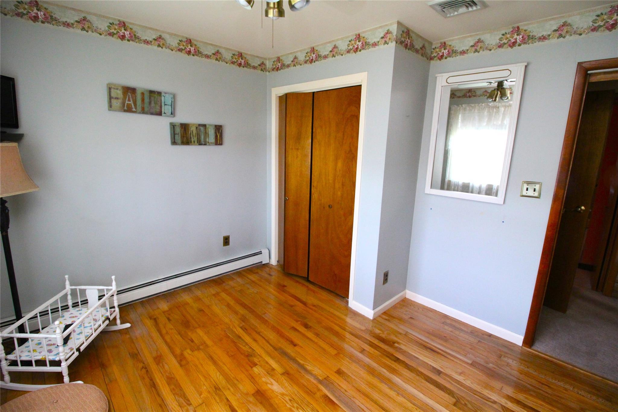Single Family Riviera  Suffolk County, NY 11757, MLS-848862-8