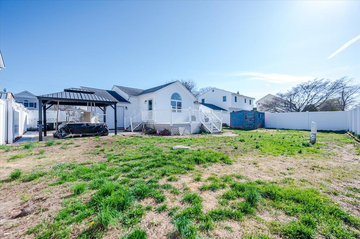 Single Family 6  Suffolk County, NY 11704, MLS-848897-19
