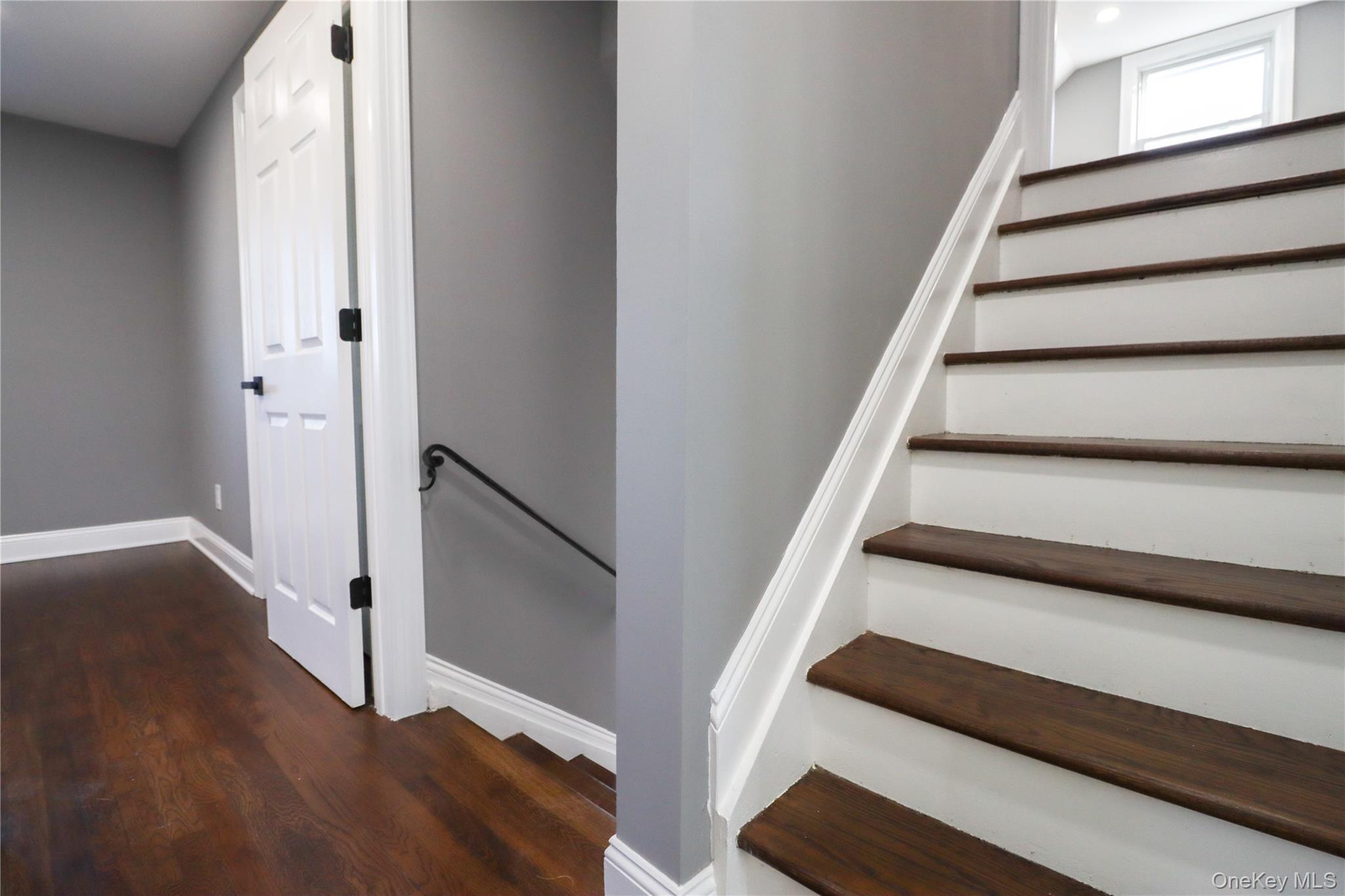 Single Family Earl Suffolk County, NY 11701, MLS-848924-10