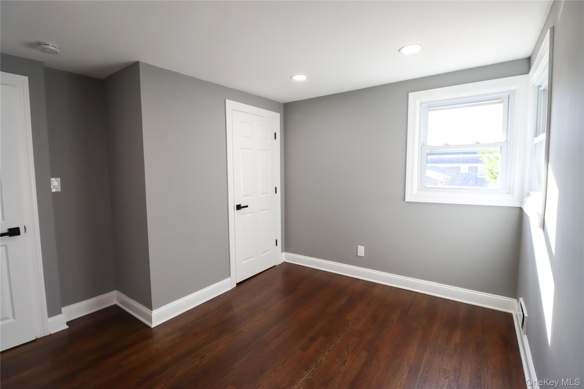 Single Family Earl Suffolk County, NY 11701, MLS-848924-23