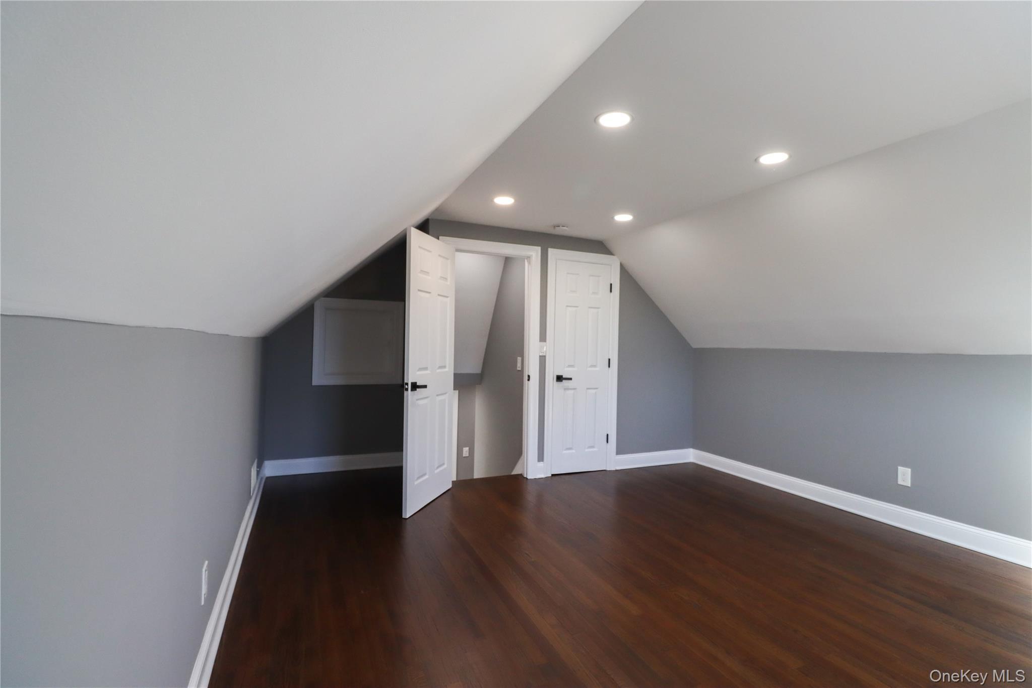 Single Family Earl Suffolk County, NY 11701, MLS-848924-26