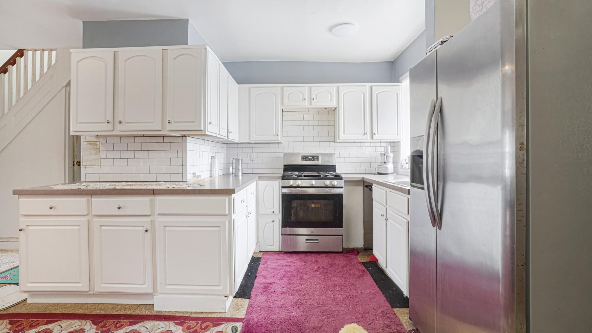 Single Family Hoover Avenue  Queens, NY 11432, MLS-848927-15