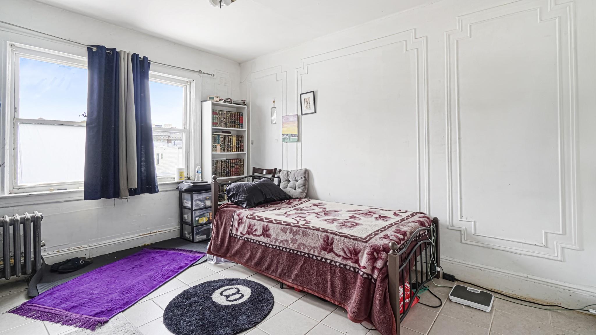 Single Family Hoover Avenue  Queens, NY 11432, MLS-848927-21