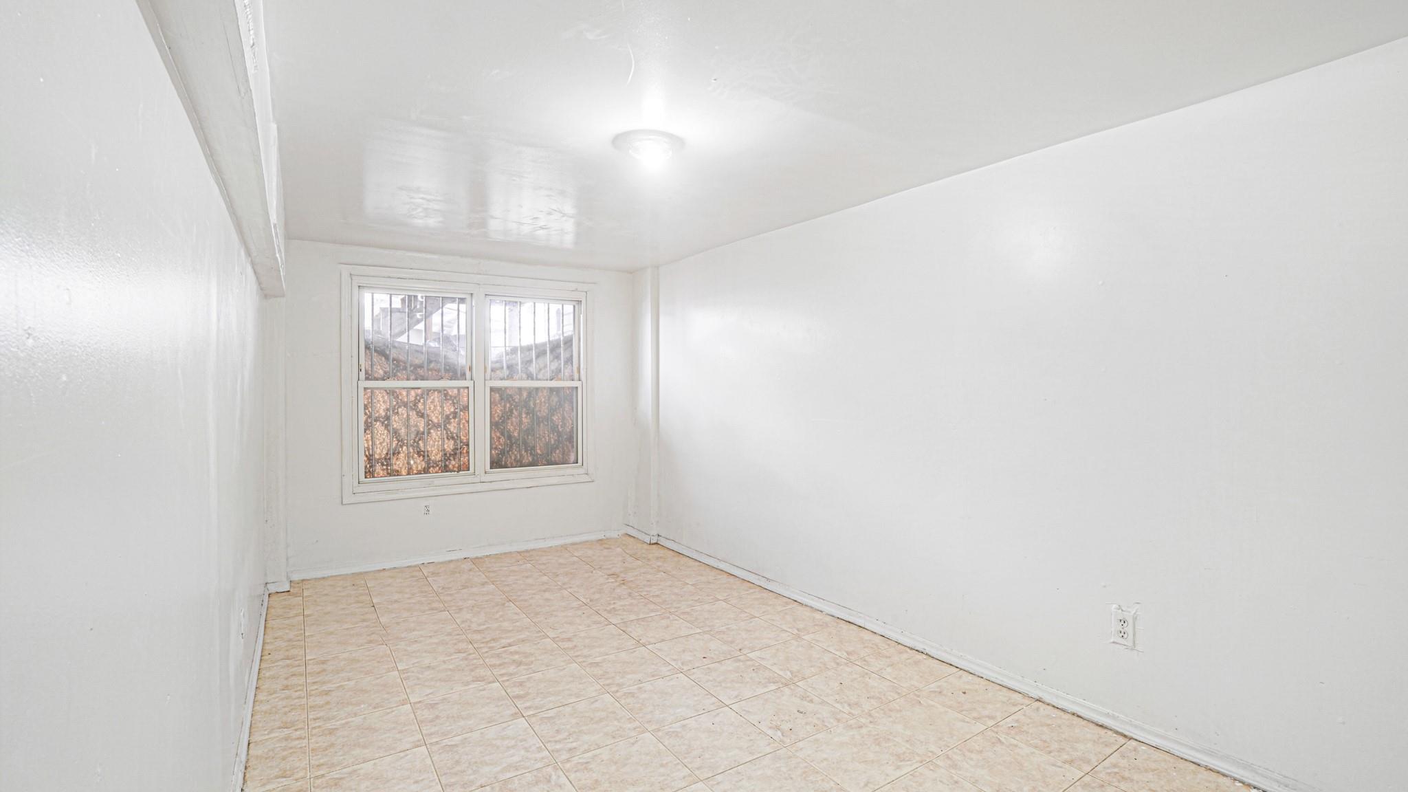 Single Family Hoover Avenue  Queens, NY 11432, MLS-848927-26