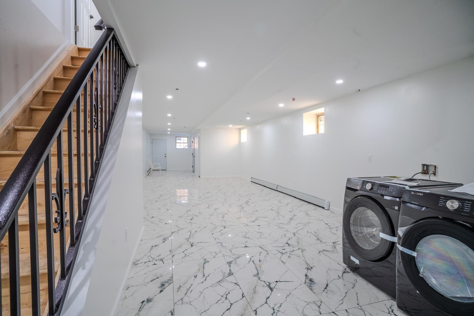 Single Family 141  Queens, NY 11435, MLS-848943-20