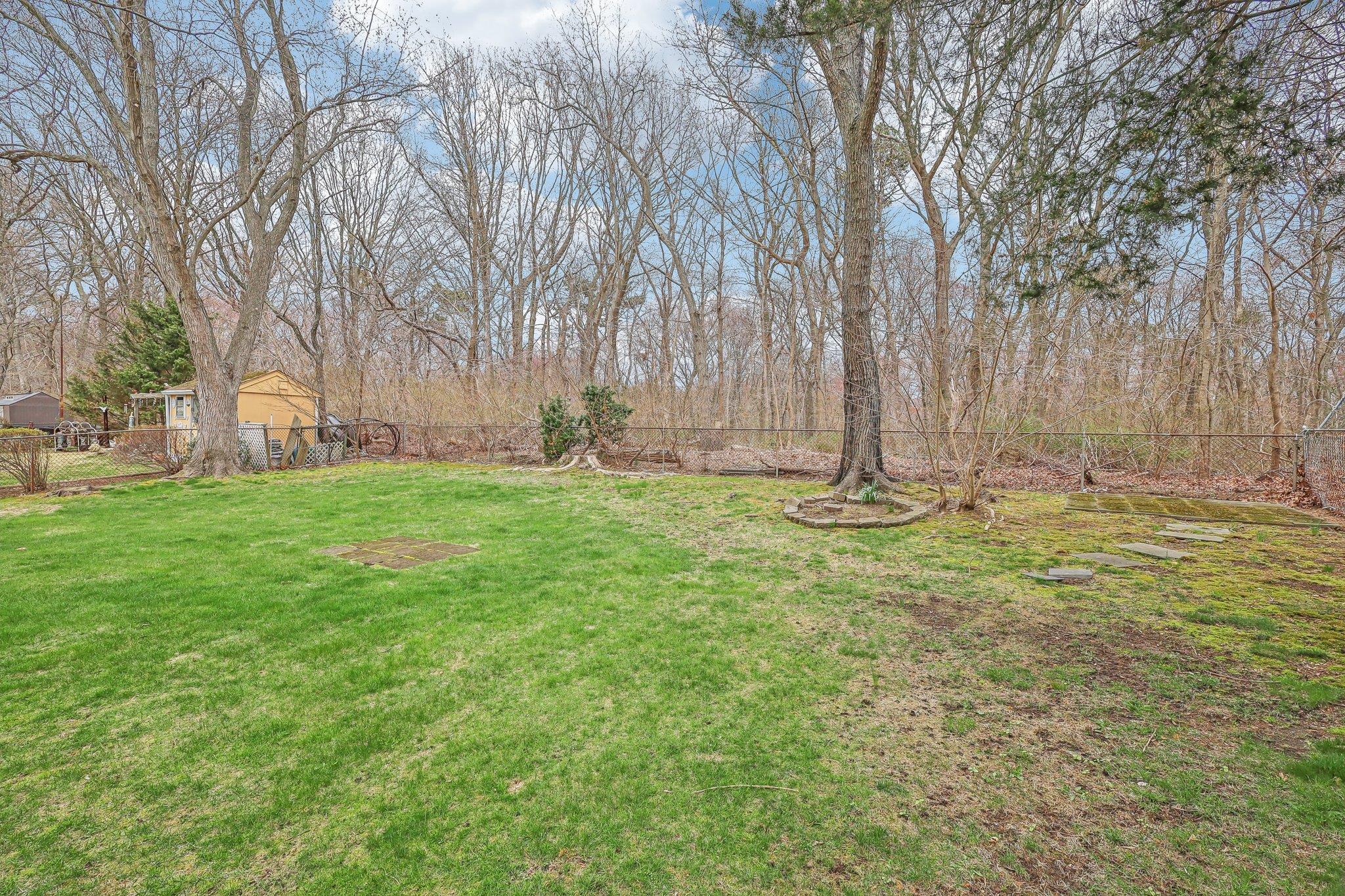 Single Family Leslie  Nassau County, NY 11758, MLS-848955-25