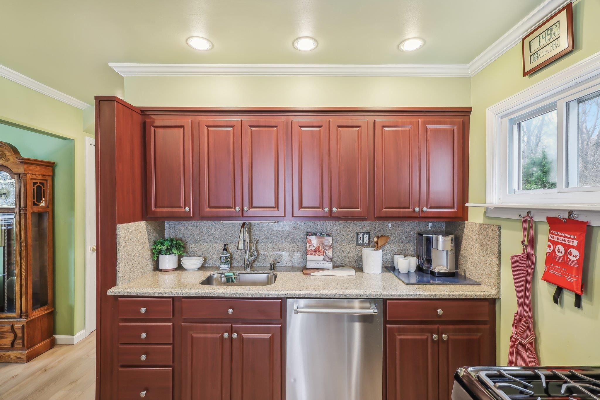 Single Family Leslie  Nassau County, NY 11758, MLS-848955-7
