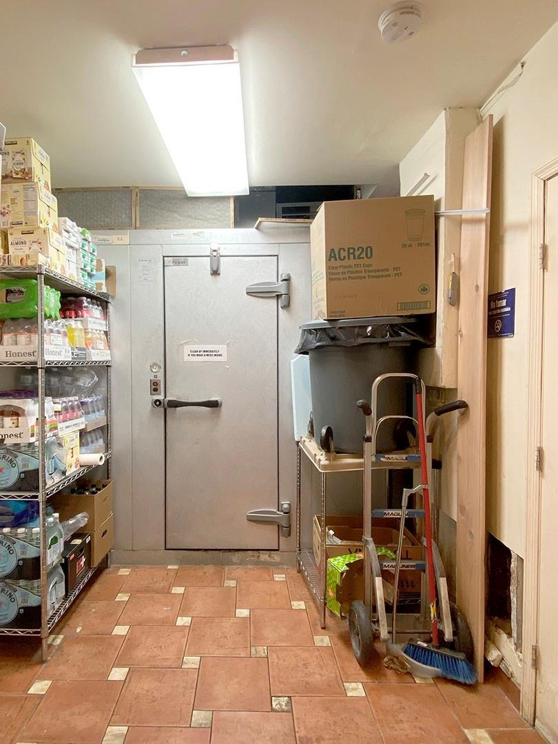 Commercial Sale 2  Manhattan, NY 10128, MLS-848961-17
