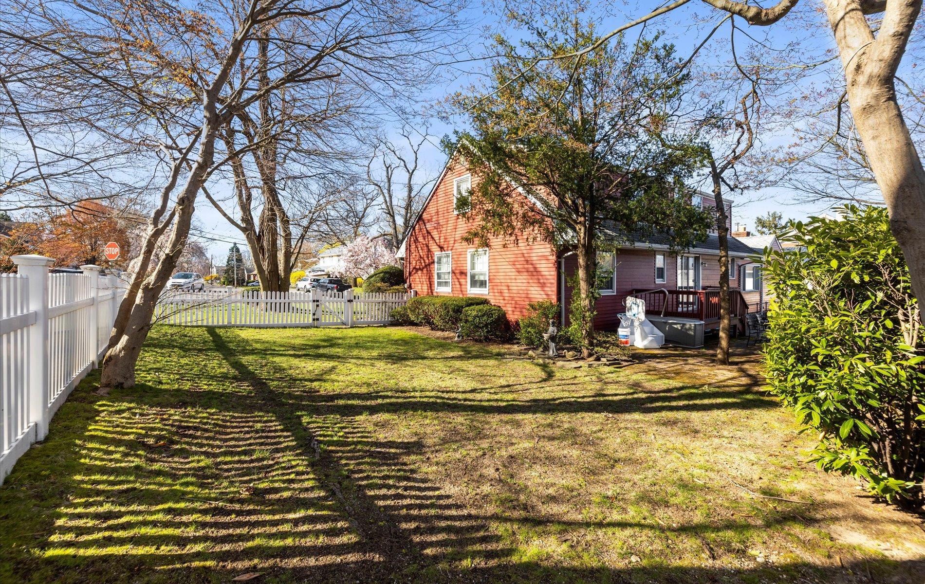 Single Family Peter  Nassau County, NY 11709, MLS-848964-32