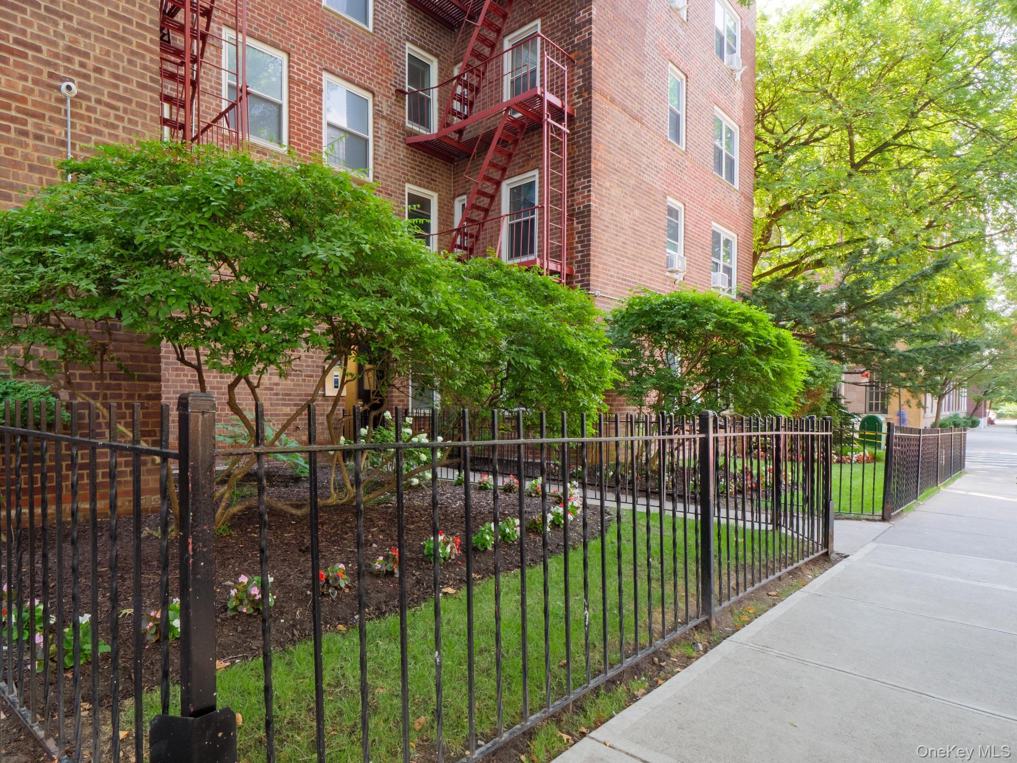 Coop 74th  Queens, NY 11372, MLS-848982-13