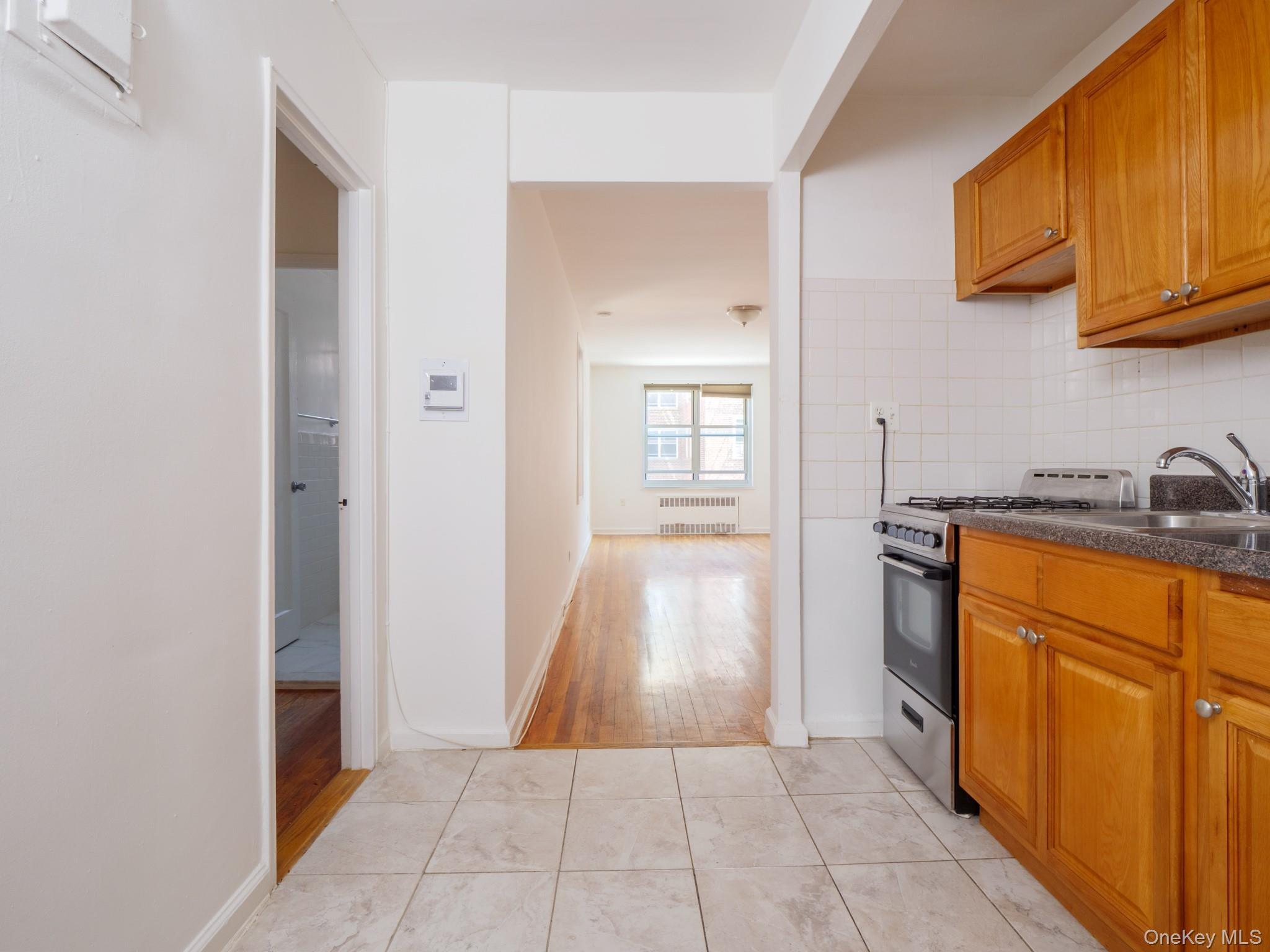 Coop 74th  Queens, NY 11372, MLS-848982-5