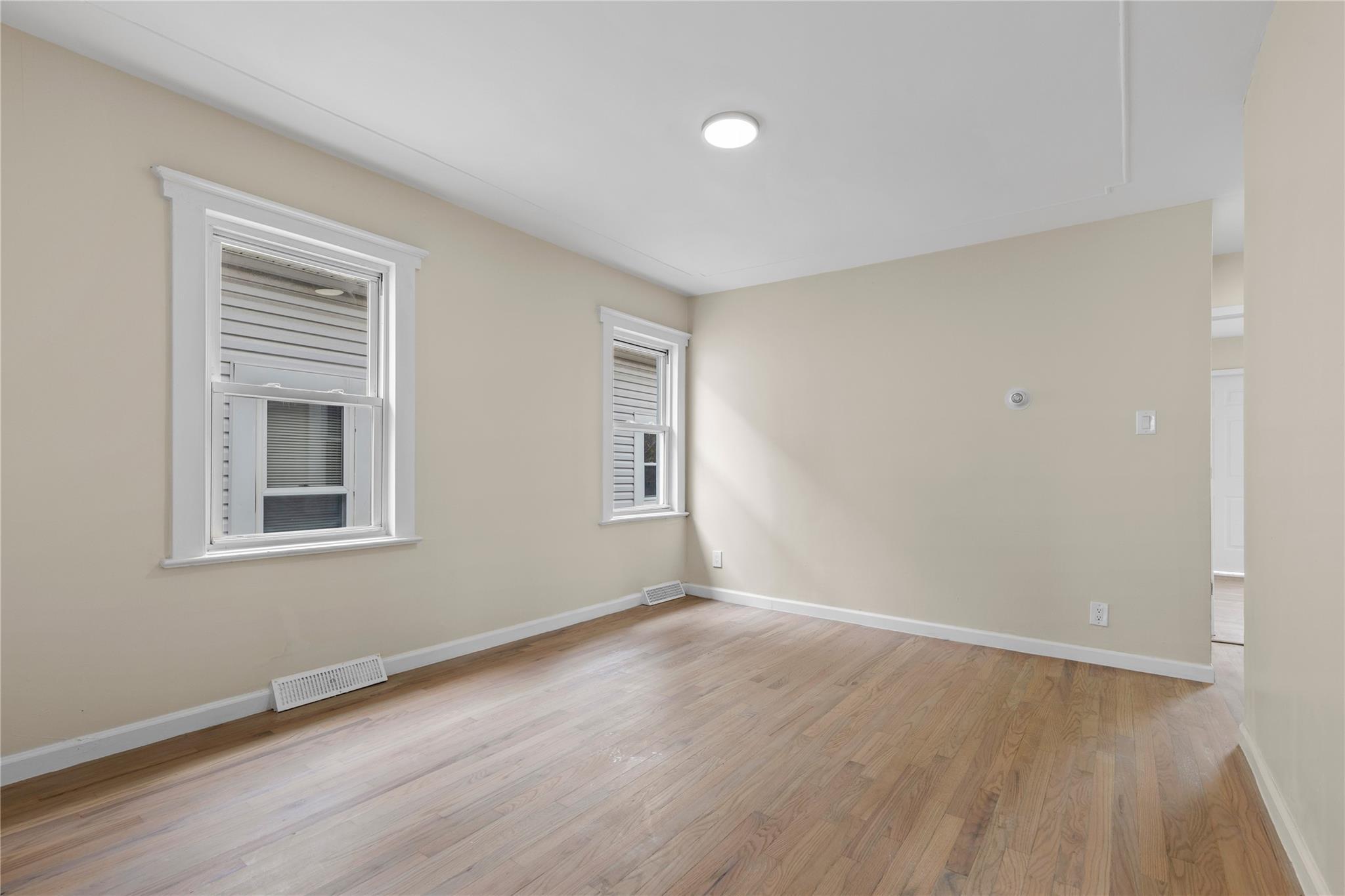 Single Family Quincy  Bronx, NY 10465, MLS-848994-6