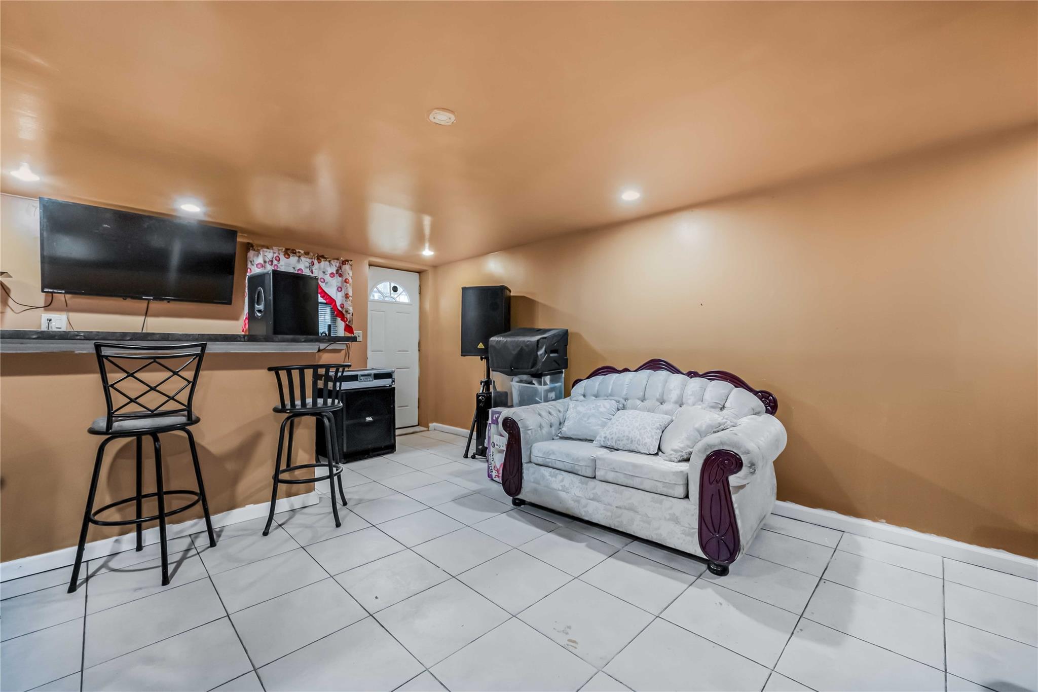 Single Family E. 99th  Brooklyn, NY 11236, MLS-848997-21