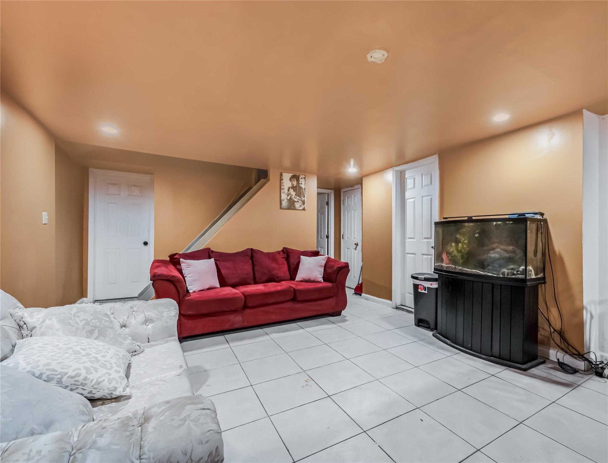 Single Family E. 99th  Brooklyn, NY 11236, MLS-848997-23