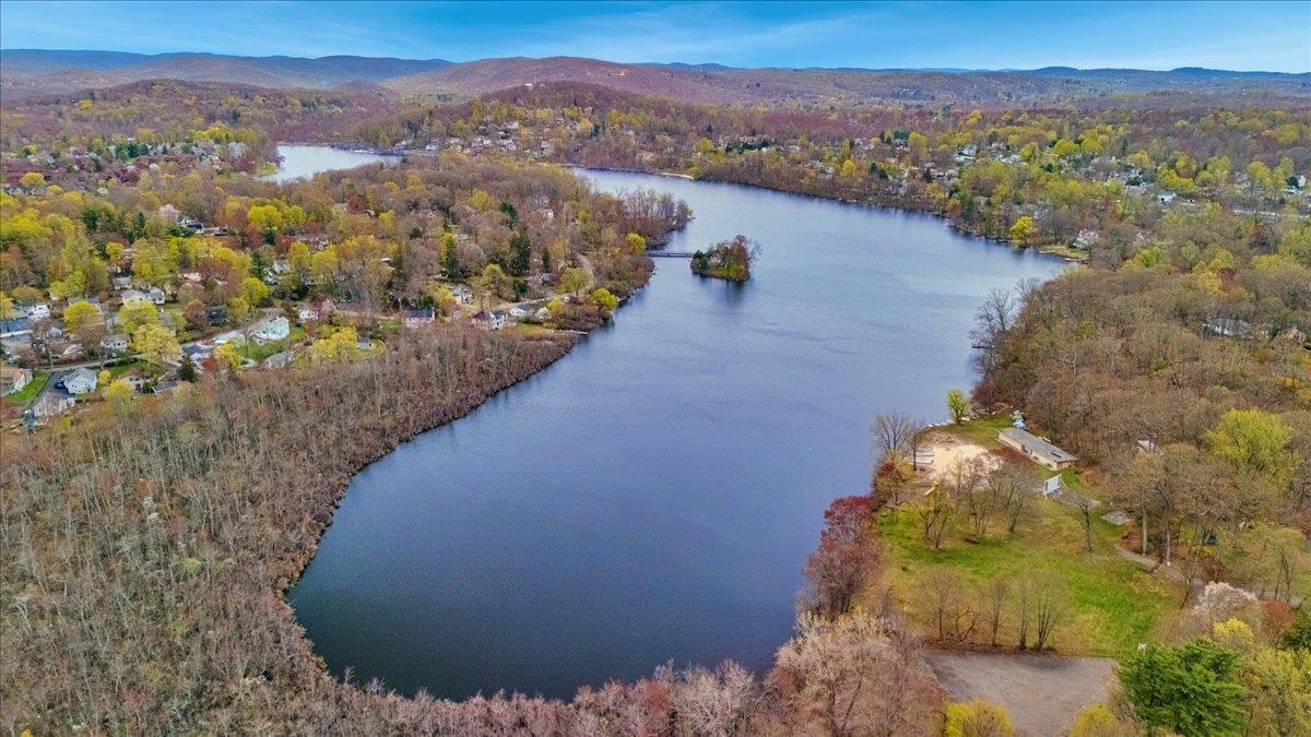 Single Family Parmly  Westchester County, NY 10547, MLS-849002-50