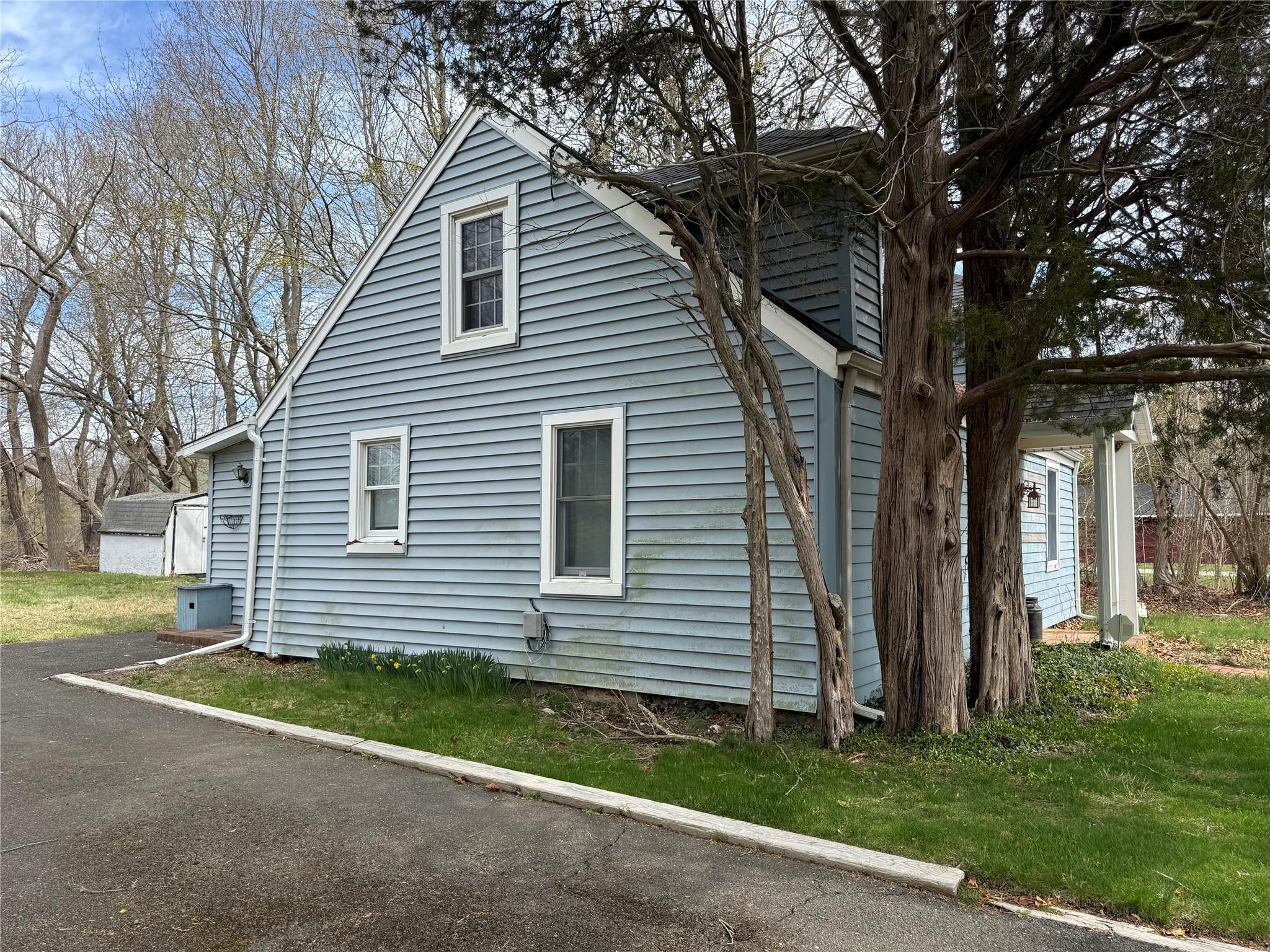 Single Family Main  Suffolk County, NY 11948, MLS-849006-6
