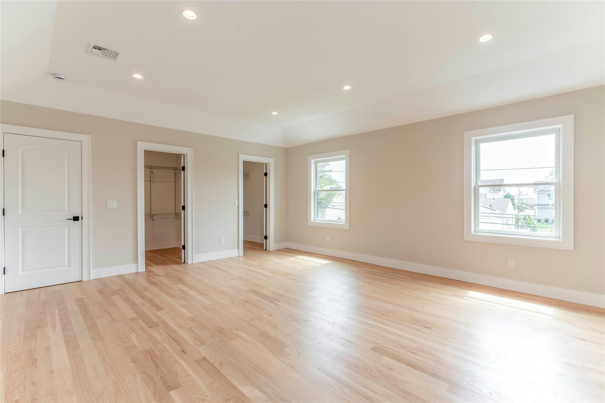 Single Family Vera  Nassau County, NY 11803, MLS-849007-29