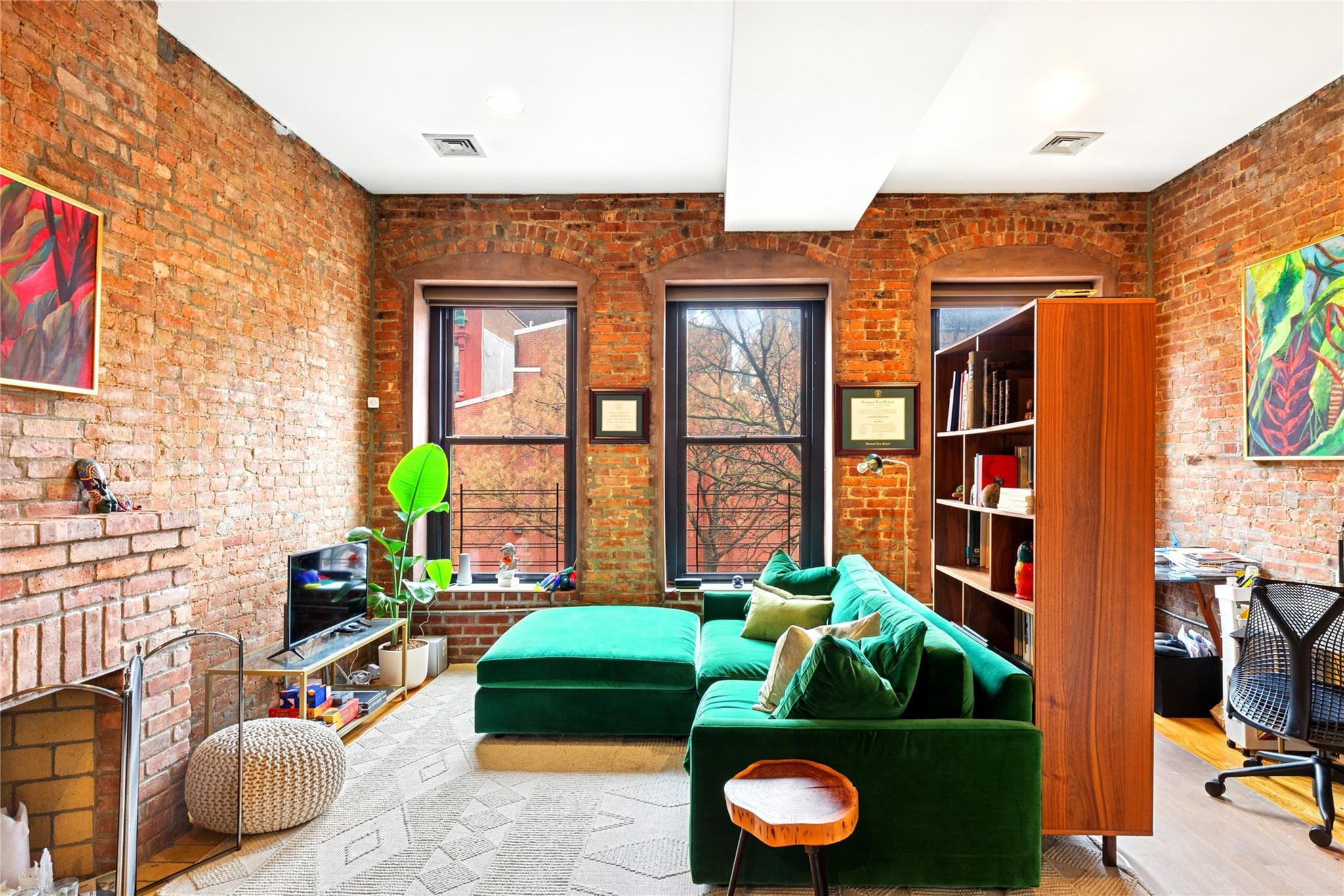 Single Family West 132nd Street  Manhattan, NY 10027, MLS-849035-12