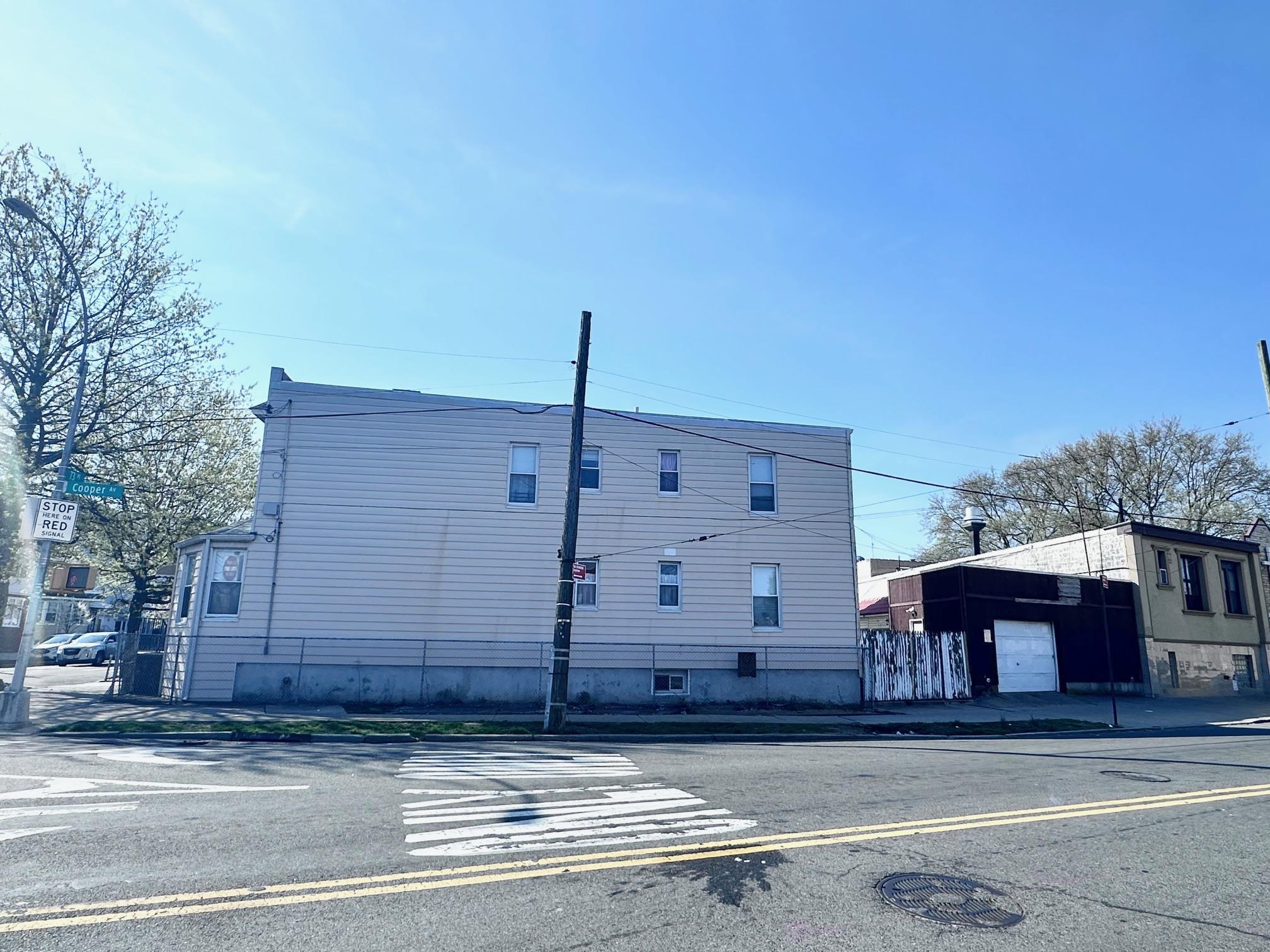 Single Family 73rd  Queens, NY 11385, MLS-849053-6