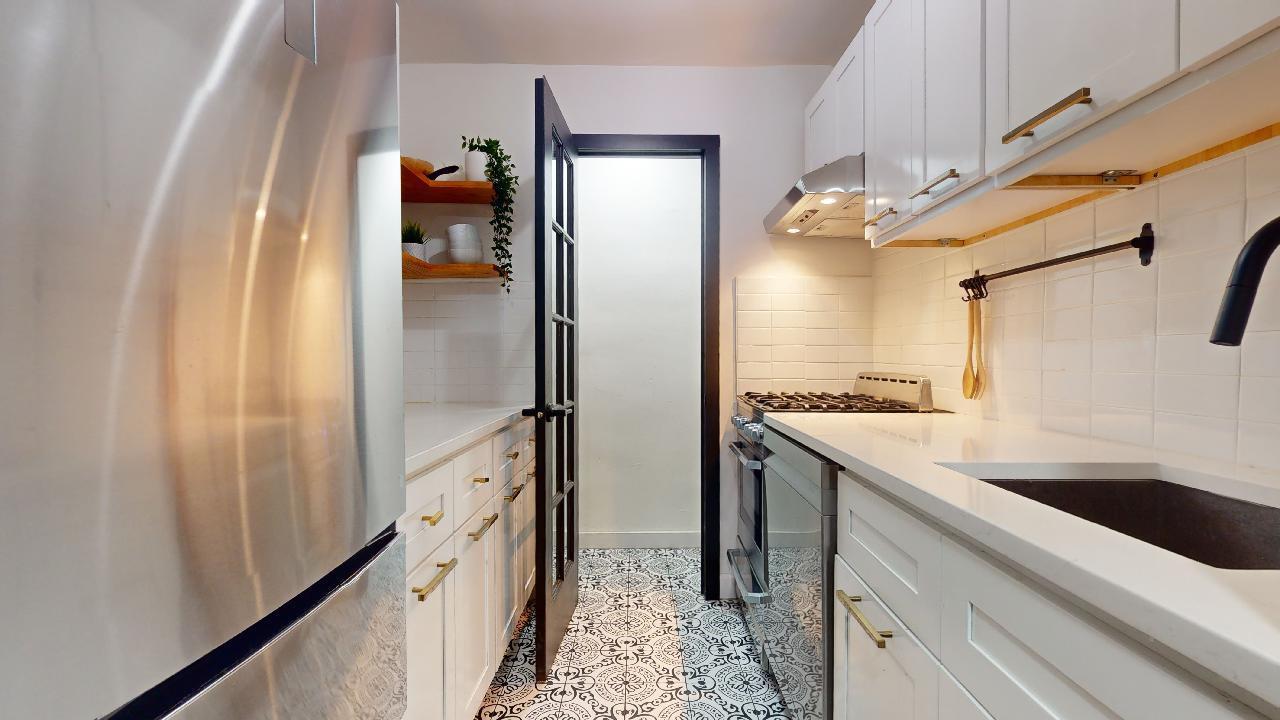 Apartment 64th  Queens, NY 11375, MLS-849063-6