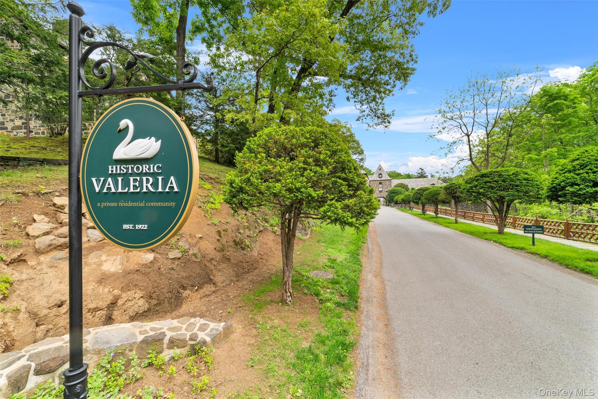 Single Family Furnace Dock Rd  Westchester County, NY 10567, MLS-849070-35