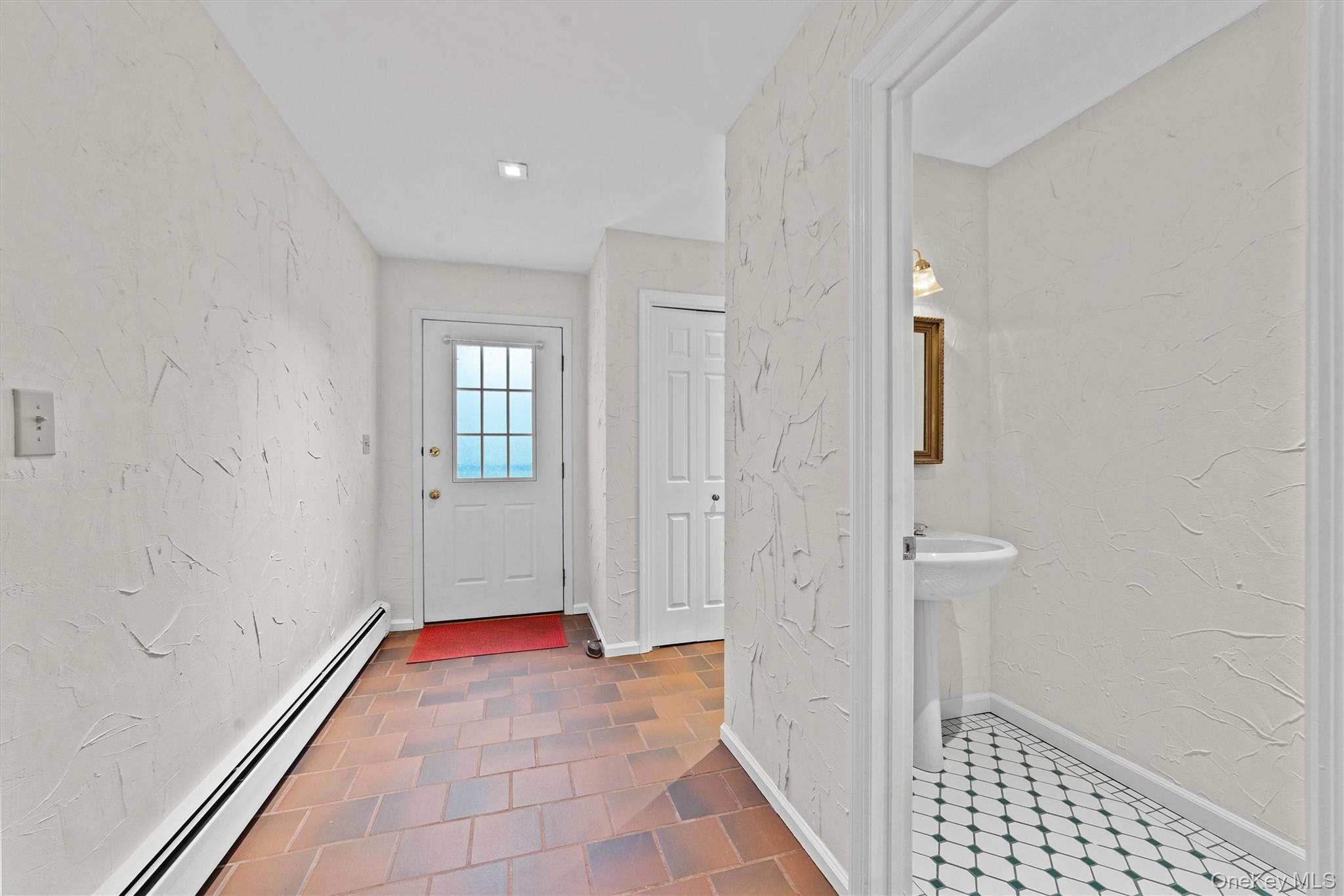 Single Family Furnace Dock Rd  Westchester County, NY 10567, MLS-849070-4