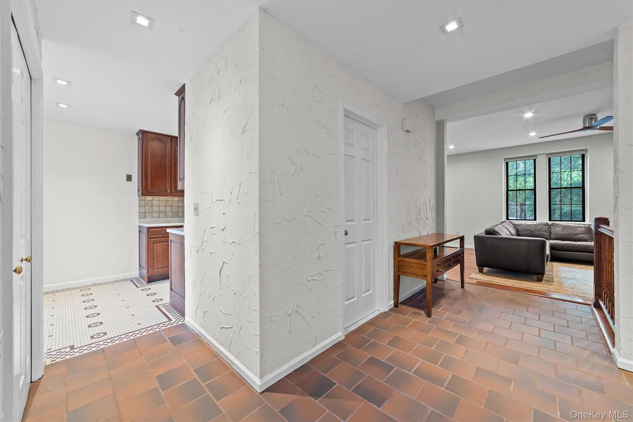 Single Family Furnace Dock Rd  Westchester County, NY 10567, MLS-849070-5