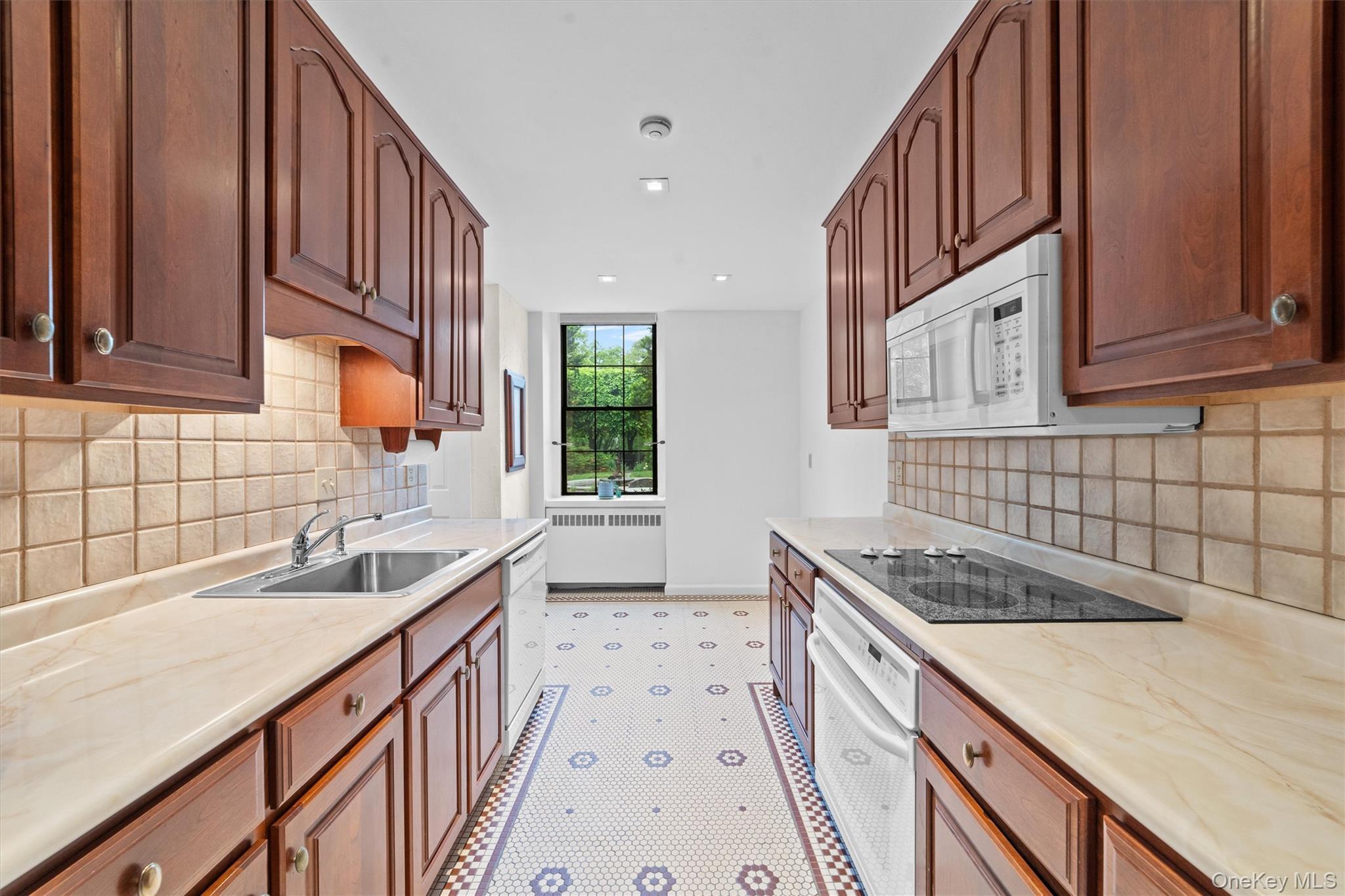 Single Family Furnace Dock Rd  Westchester County, NY 10567, MLS-849070-9