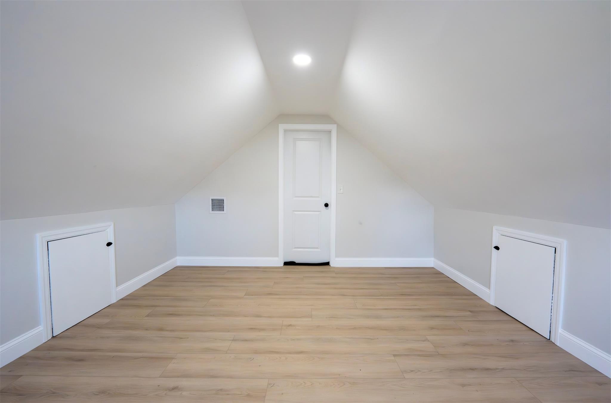 Single Family William  Suffolk County, NY 11716, MLS-849073-27