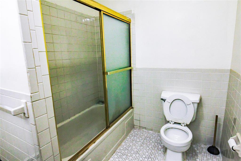 Single Family 259th  Queens, NY 11004, MLS-849084-29