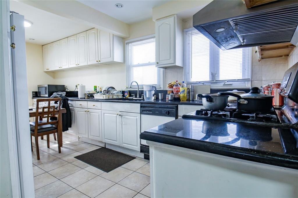 Single Family 259th  Queens, NY 11004, MLS-849084-33