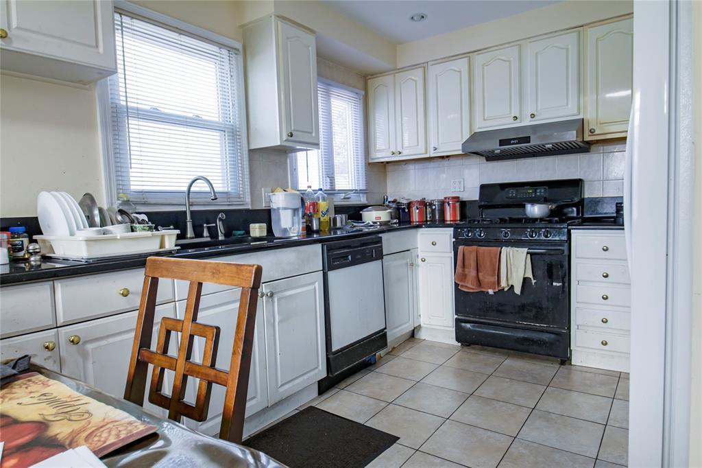 Single Family 259th  Queens, NY 11004, MLS-849084-36