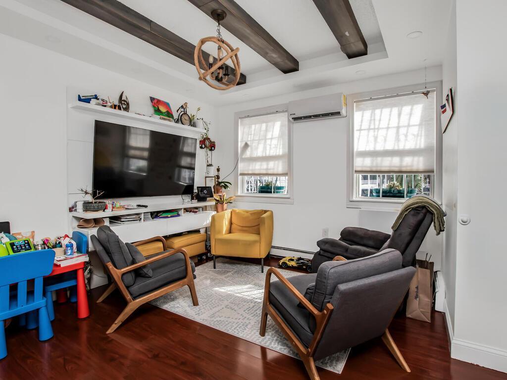 Single Family Simpson  Bronx, NY 10459, MLS-849092-24