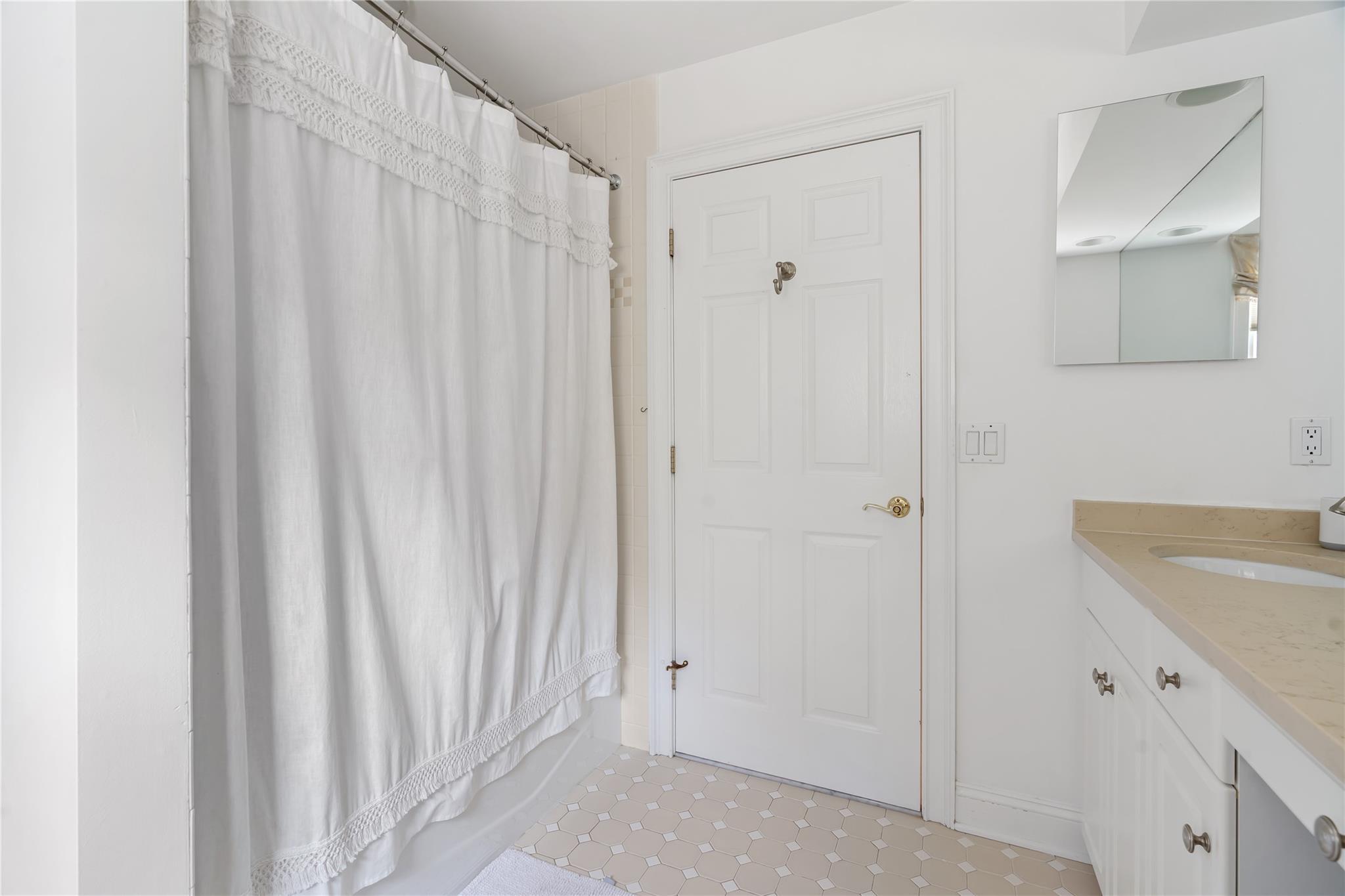 Single Family Alder  Westchester County, NY 10504, MLS-849105-29