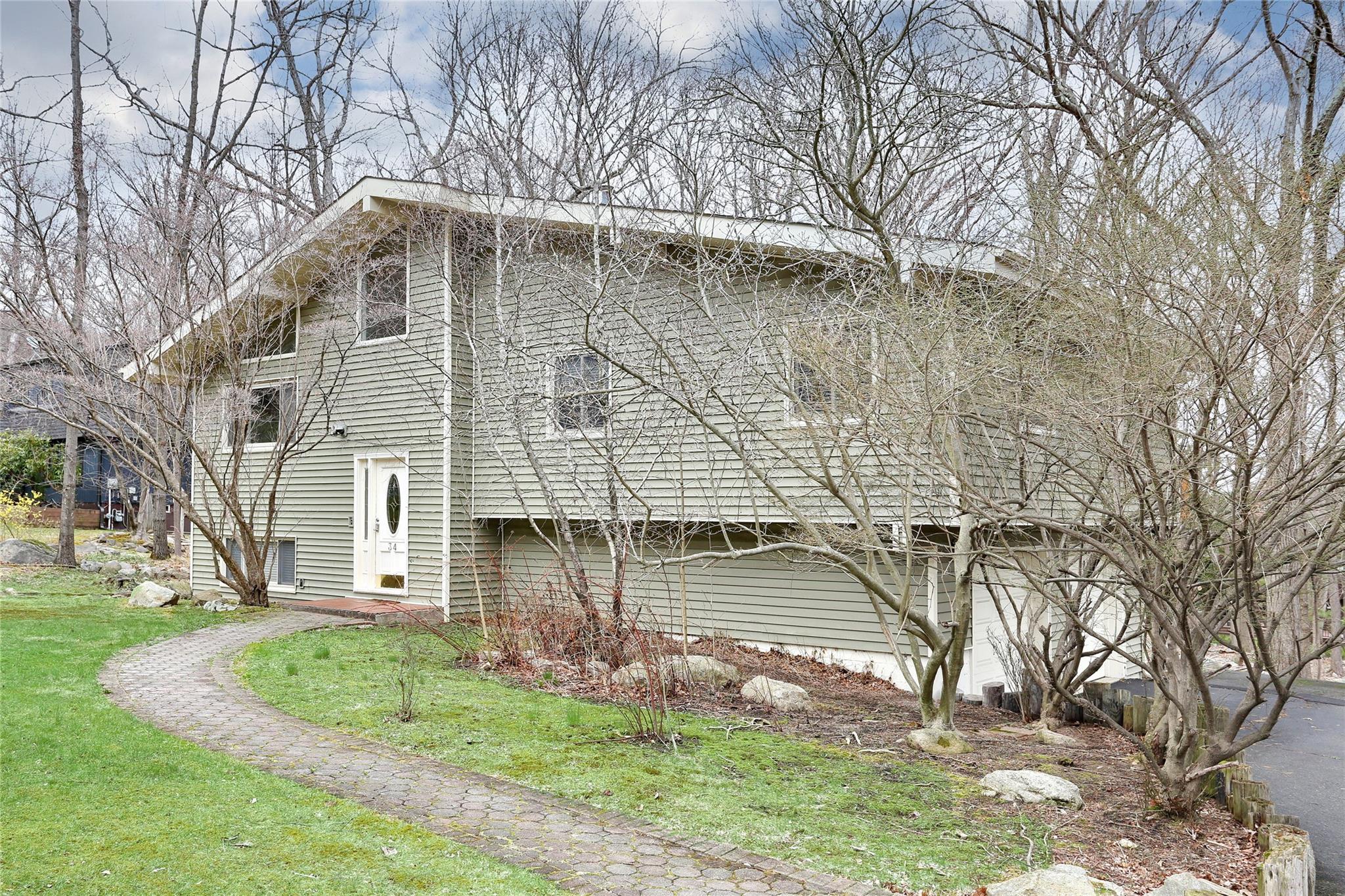 Single Family Tamarack  Rockland County, NY 10970, MLS-849106-2