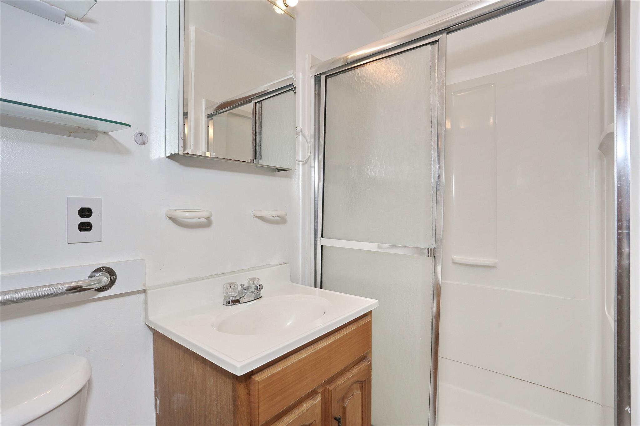 Single Family Tamarack  Rockland County, NY 10970, MLS-849106-25