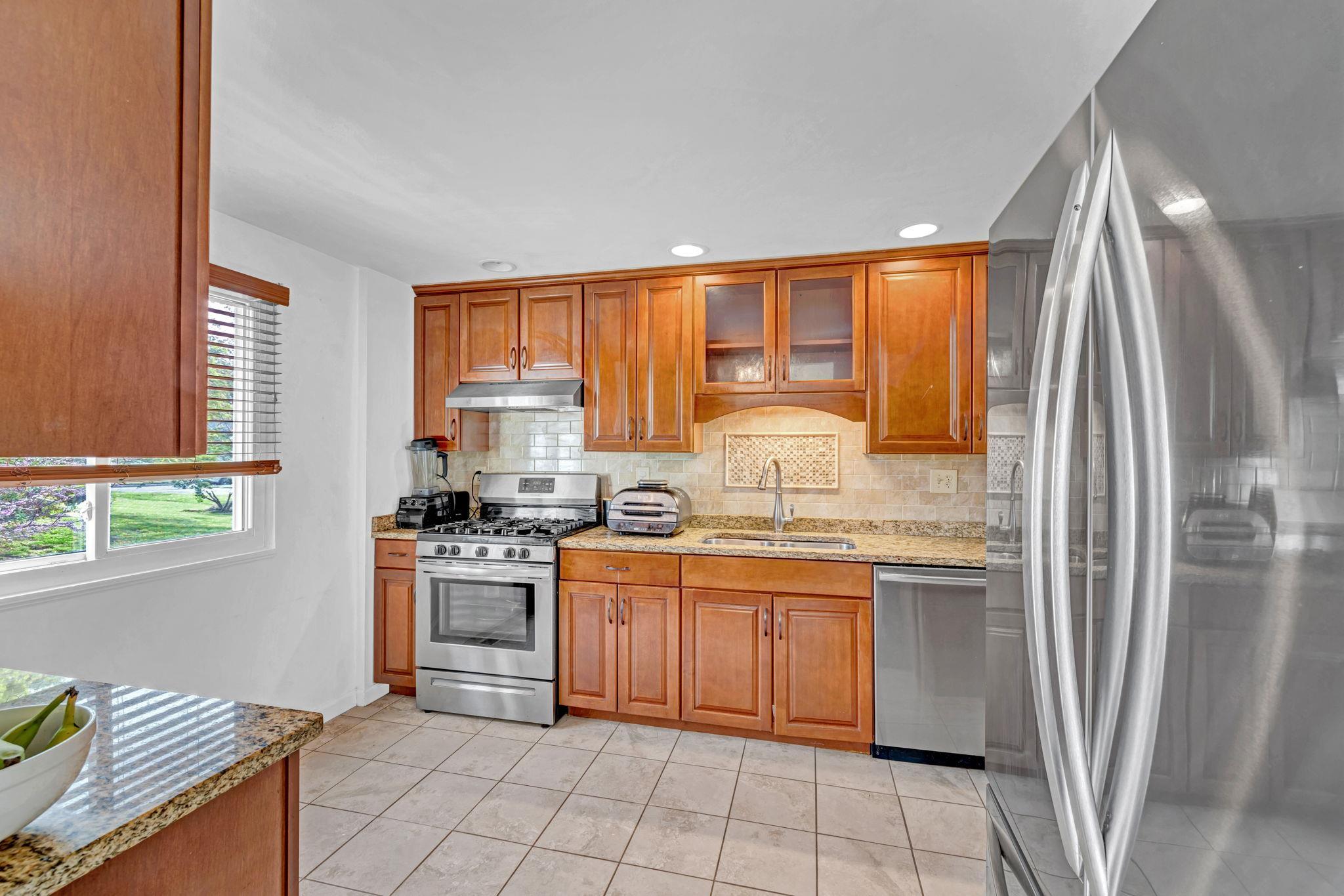 Single Family Iris  Dutchess County, NY 12508, MLS-849109-10