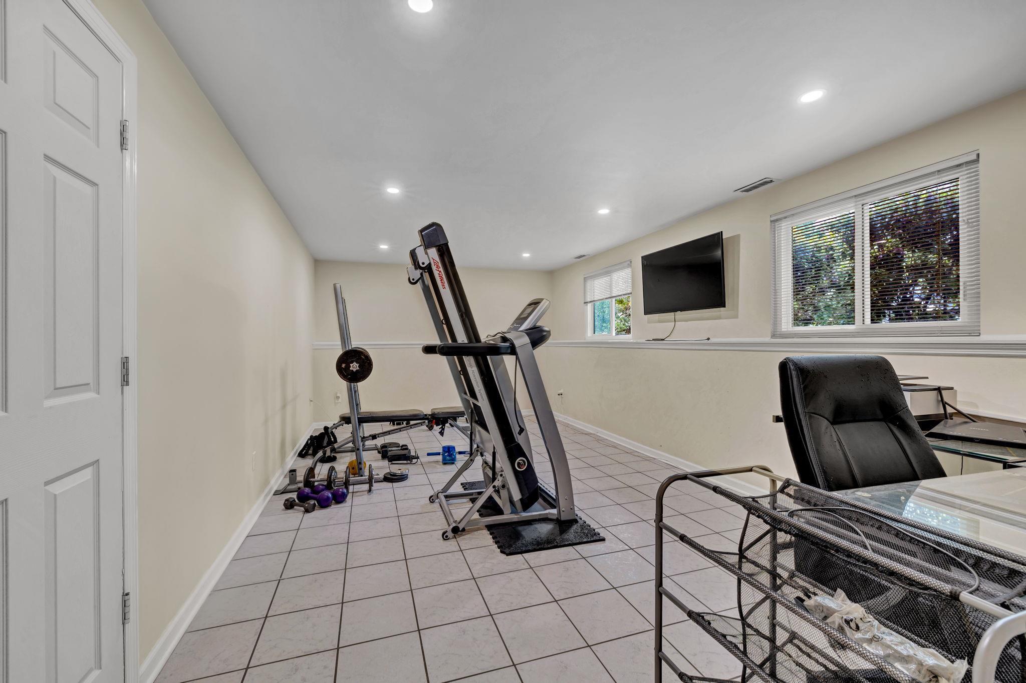 Single Family Iris  Dutchess County, NY 12508, MLS-849109-26